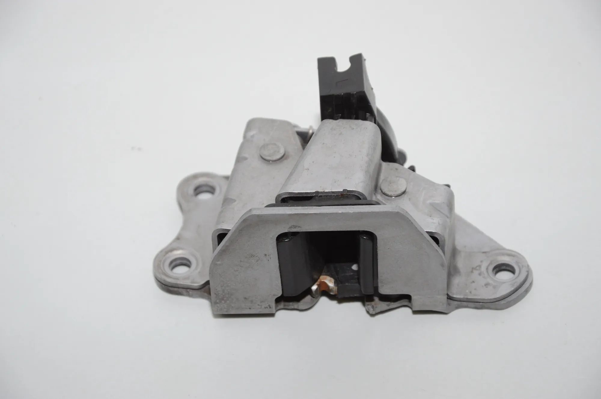 Rear Left Door Lock – OEM 7291031 · BMW i3 (I01) Hybrid 2016 – 2