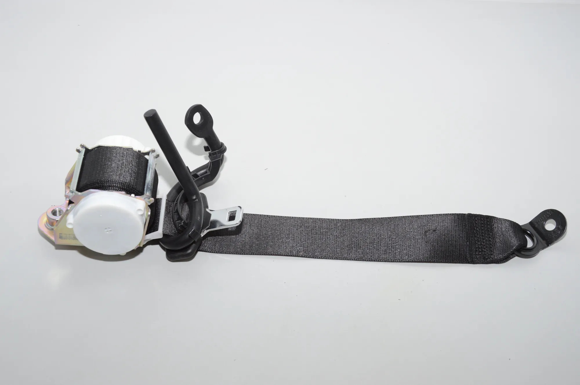 Rear Right Seatbelt – OEM 7305644 · BMW i3 (I01) Hybrid 2016