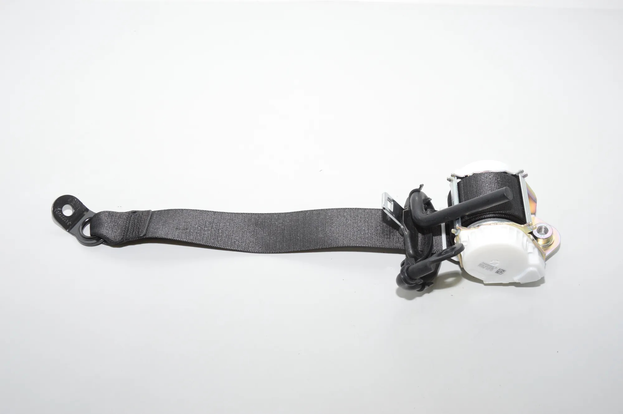 Rear Right Seatbelt – OEM 7305644 · BMW i3 (I01) Hybrid 2016 – 2