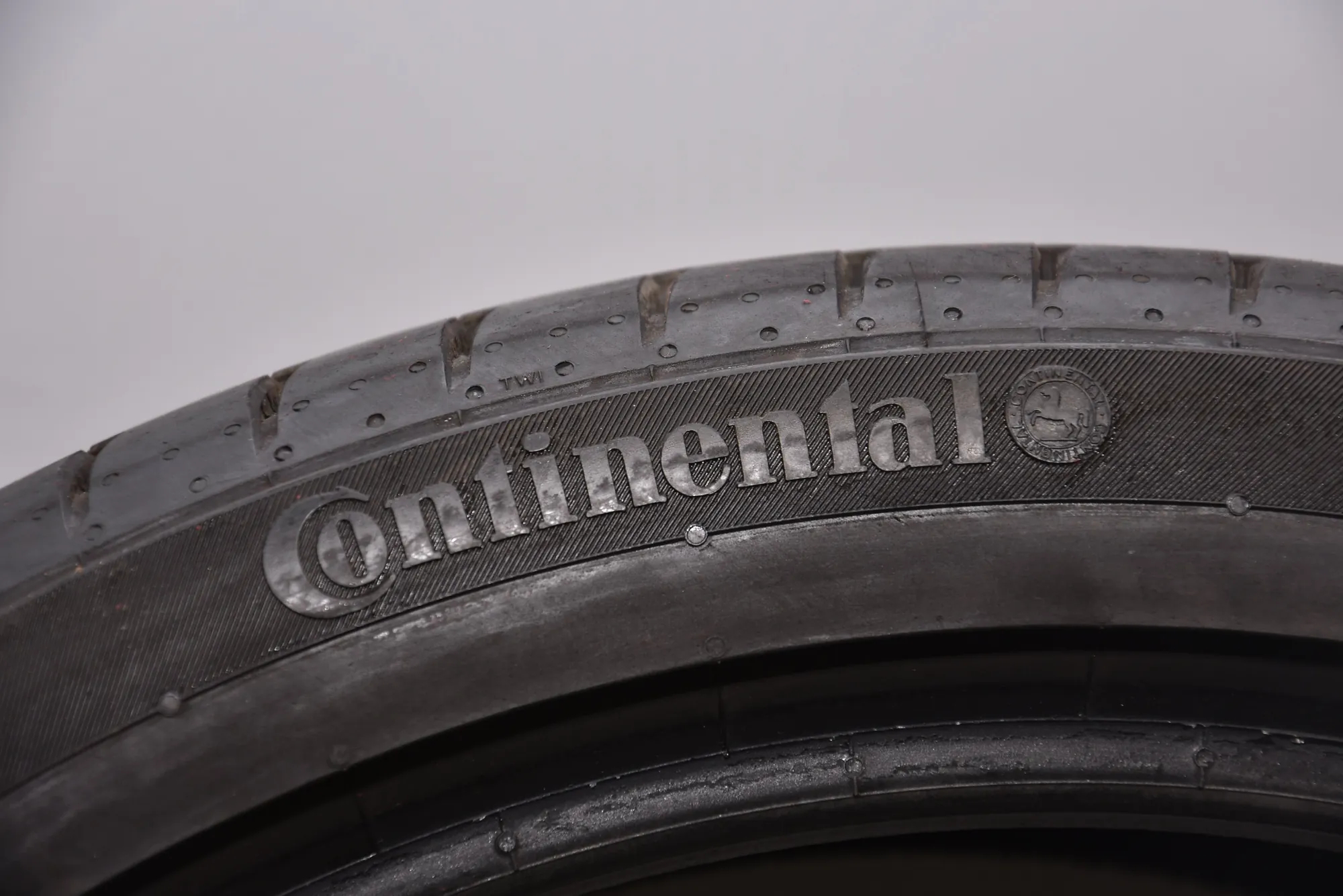 Tire · BMW 4 Coupe (F32, F82) BMW 4 Coupe (F32, F82) 430 d 2014 – 6
