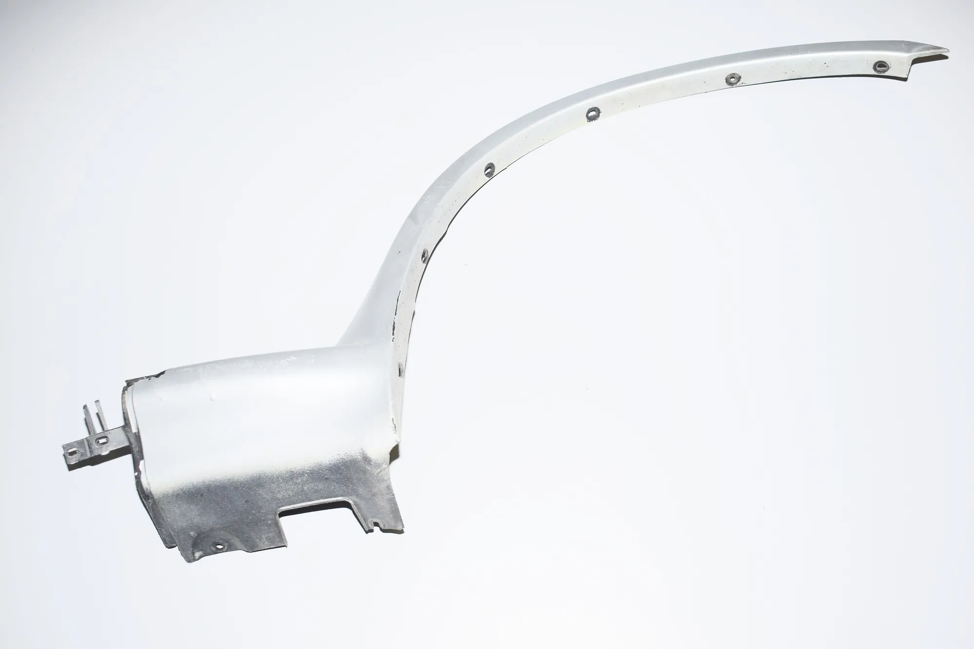 Rear Left Fender Arch Trim – OEM 8402337 · BMW X5 (E53) BMW X5 (E53) 2004
