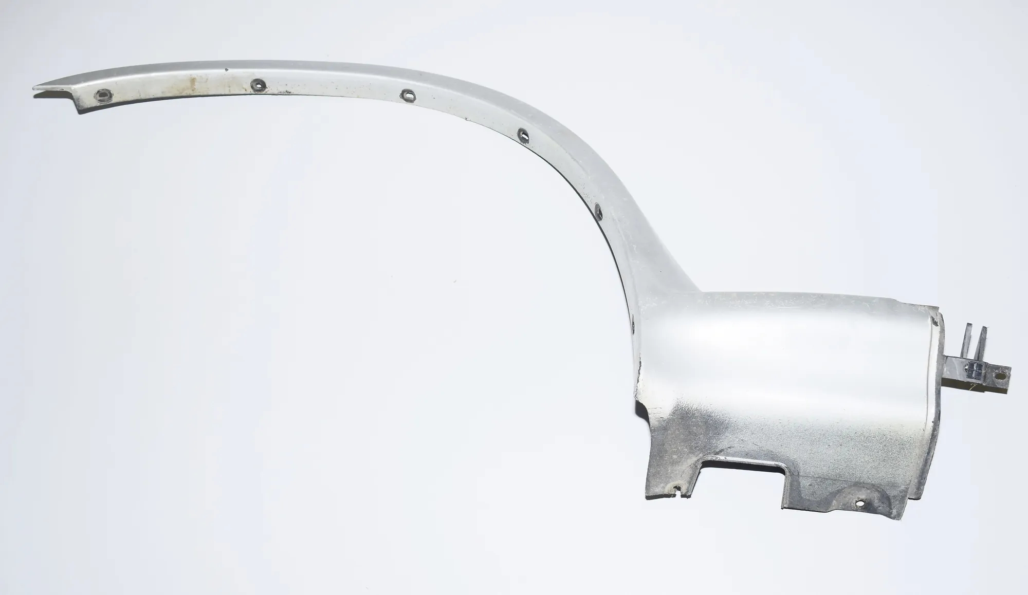Rear Right Fender Arch Trim – OEM 8402338 · BMW X5 (E53) BMW X5 (E53) 2004