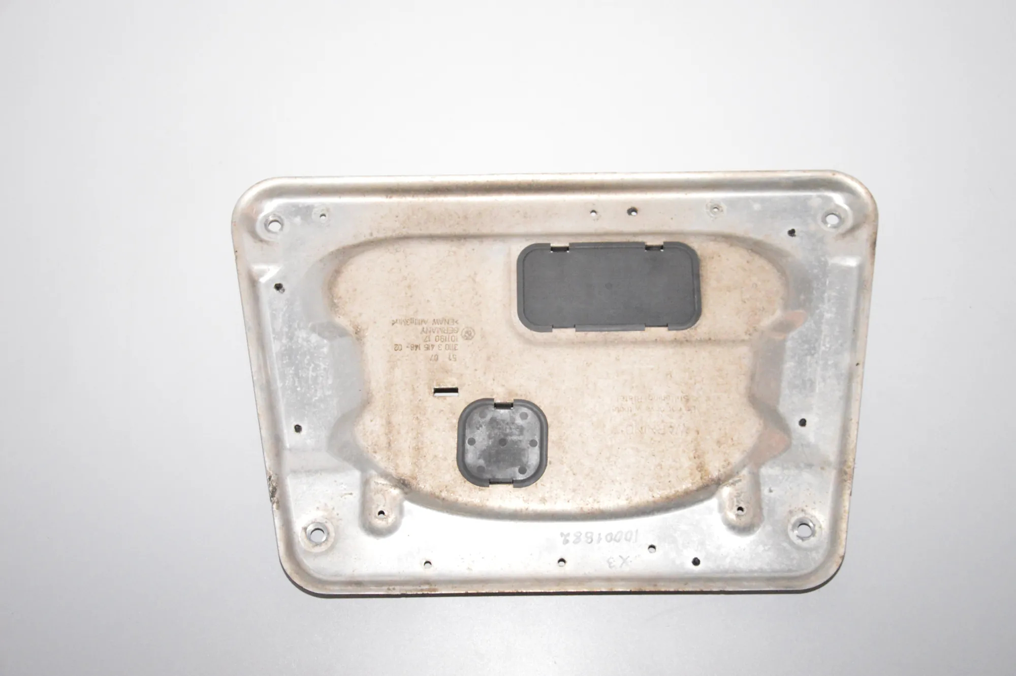 Engine Cover – OEM 3415148 · BMW X3 (E83) xDrive 20 d 2008 – 2