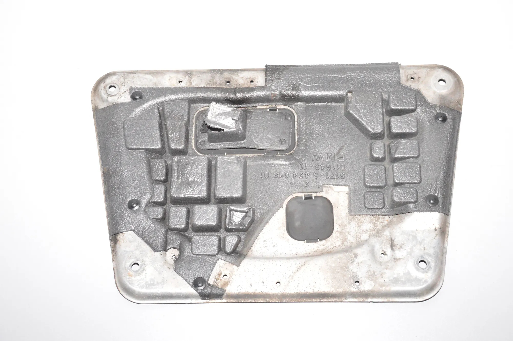 Engine Cover – OEM 3415148 · BMW X3 (E83) xDrive 20 d 2008 – 3