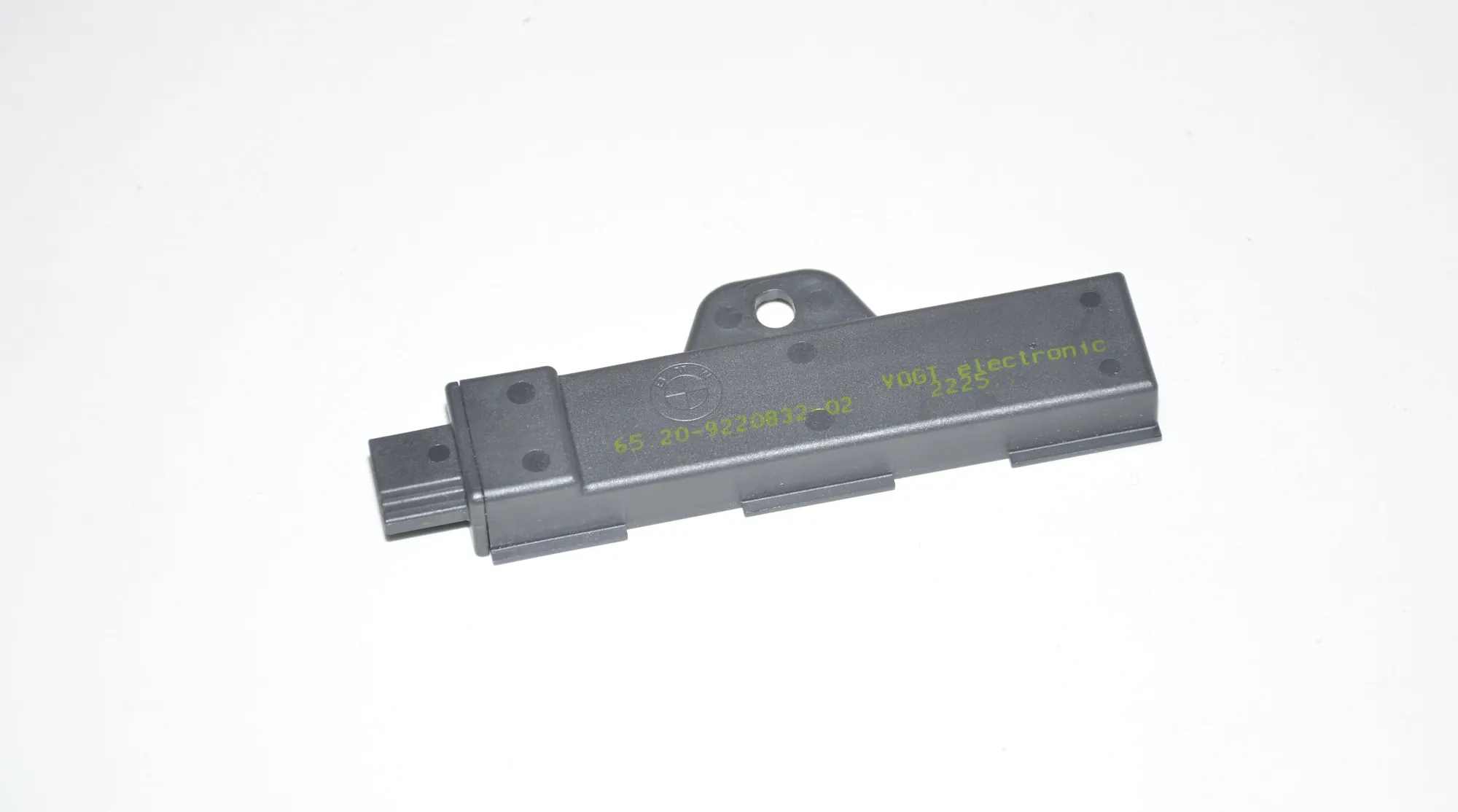 Antenna – OEM 9220832 · BMW 3 (F30, F80) 320 d xDrive 2013