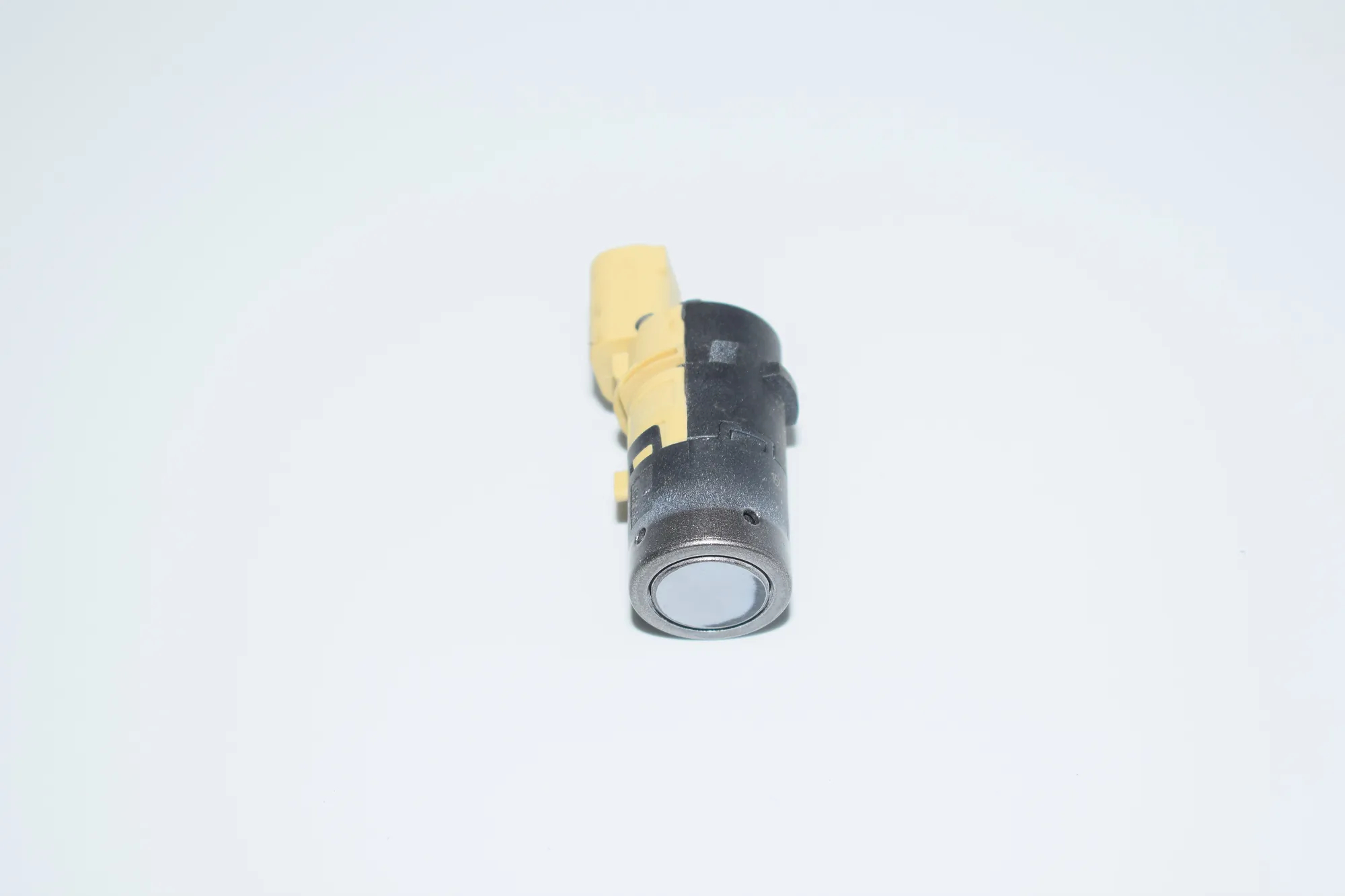 PDC Parking Sensor – OEM 1687506 · BMW 5 Touring (E39) BMW 5 Touring (E39) 2000 – 2