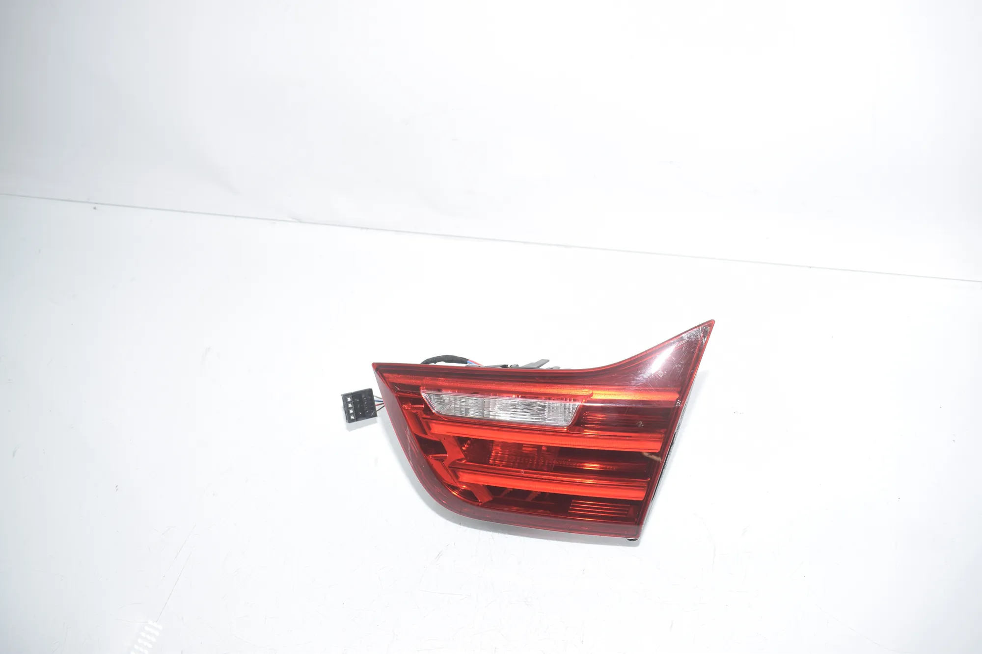 Right Side Tailgate Tail Light – OEM 7296102 · BMW 4 Gran Coupe (F36) 430 d 2016 – 2