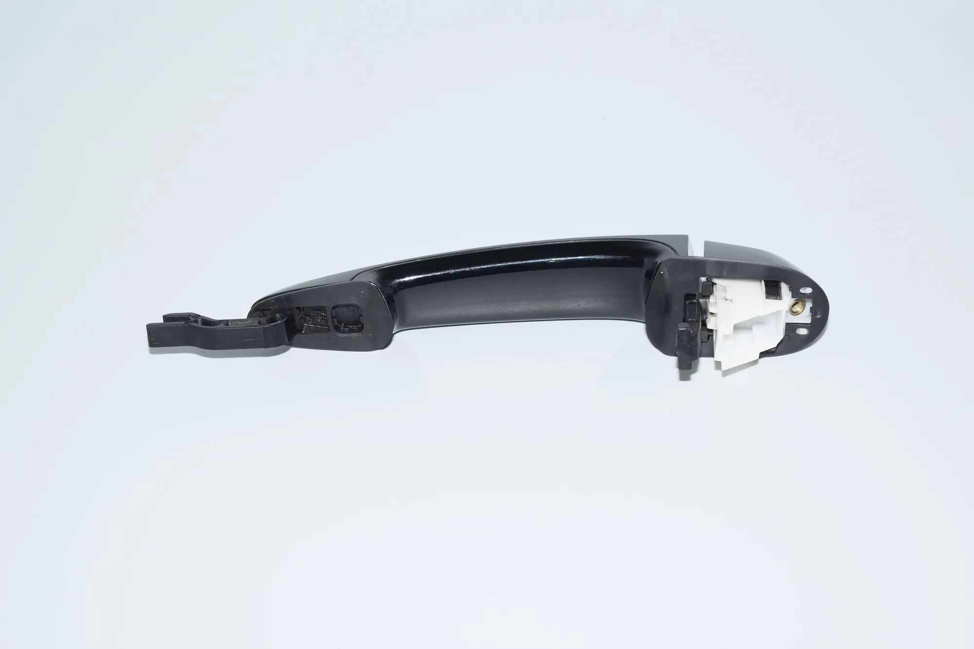 Front Left Door Exterior Handle · BMW 3 (E90) 316 d 2009 – 2