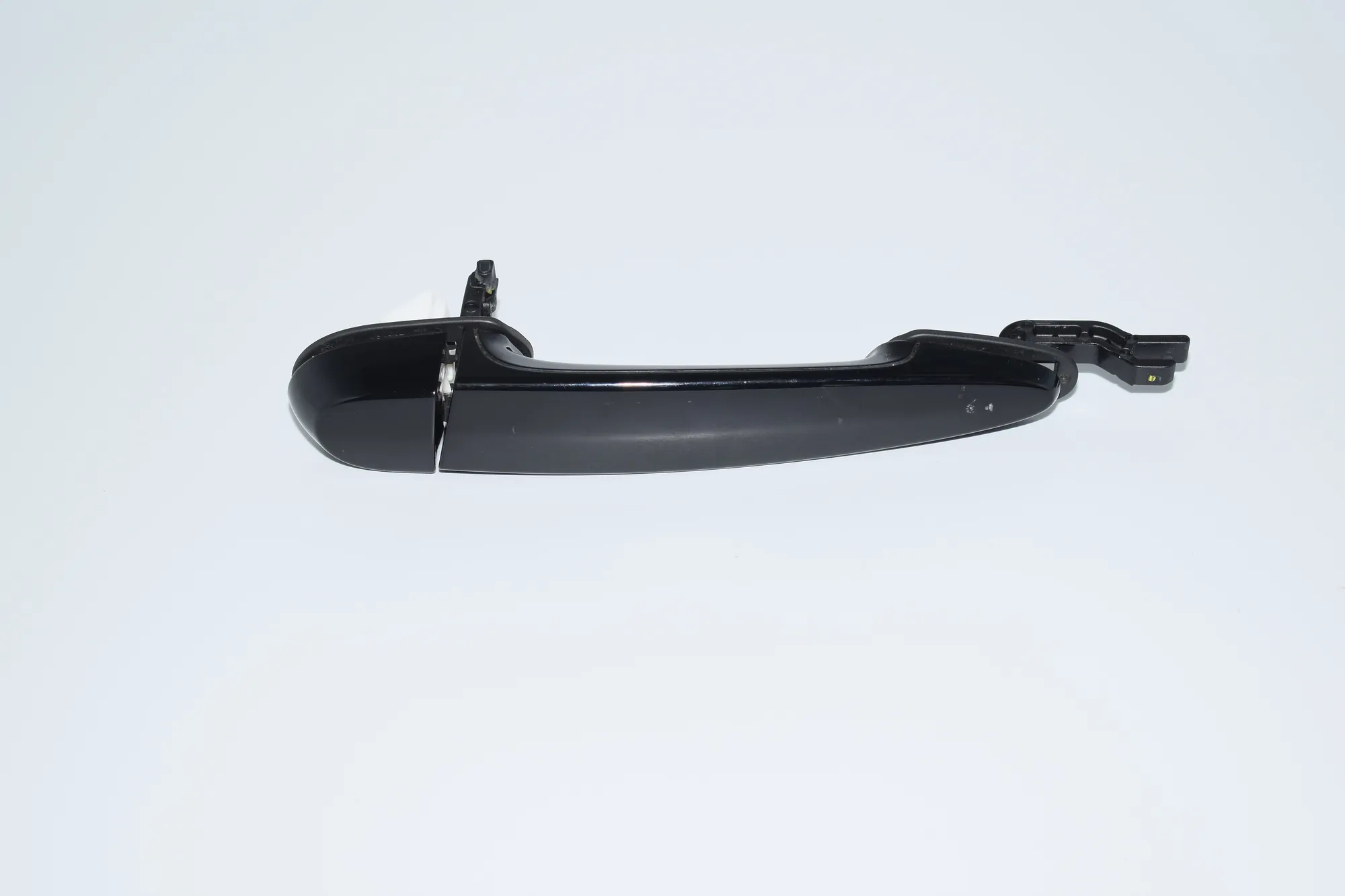Front Left Door Exterior Handle · BMW 3 (E90) 316 d 2009