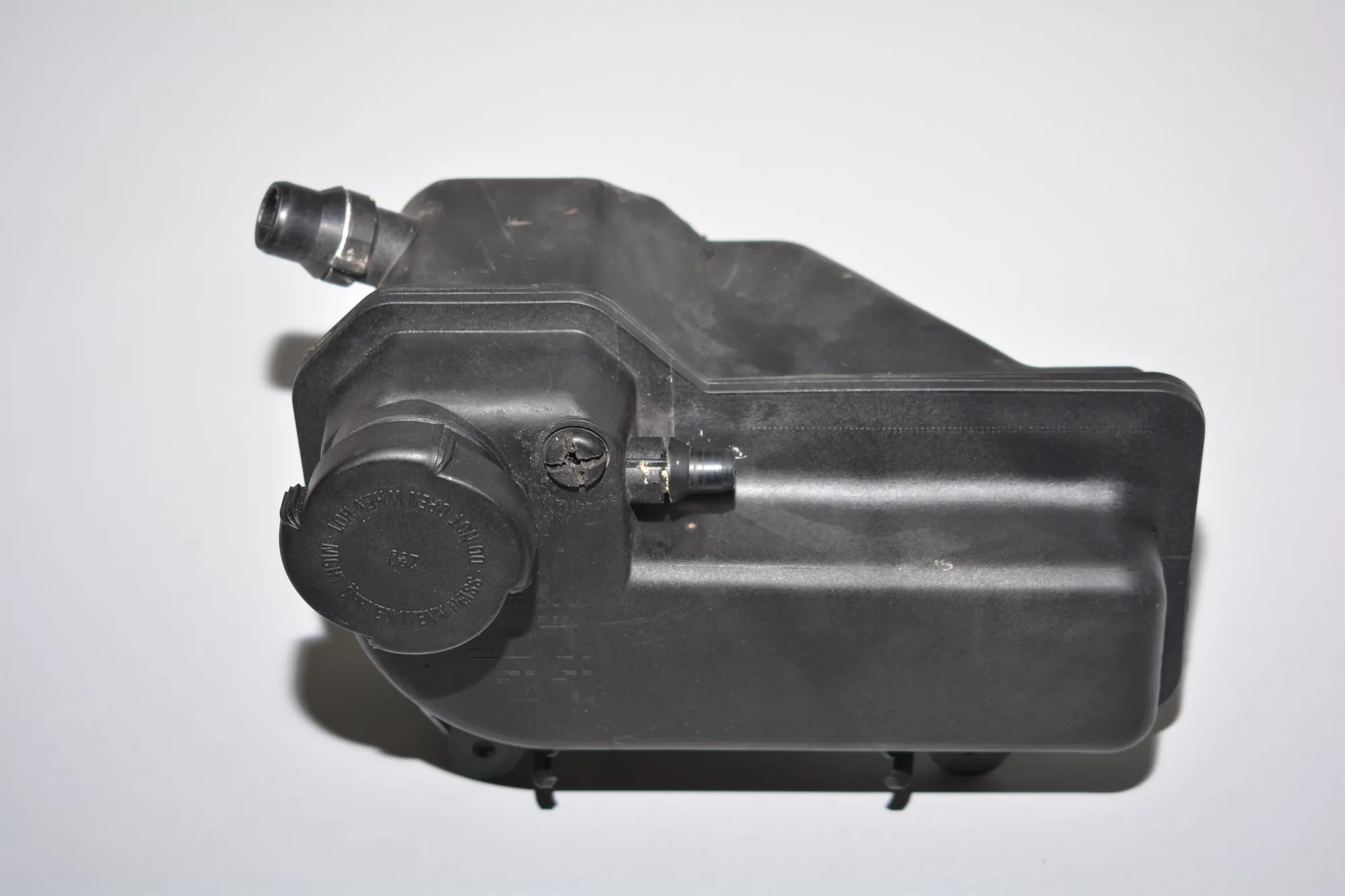 Expansion Tank – OEM 3142230003 · BMW X5 (E53) 4.6 is 2002