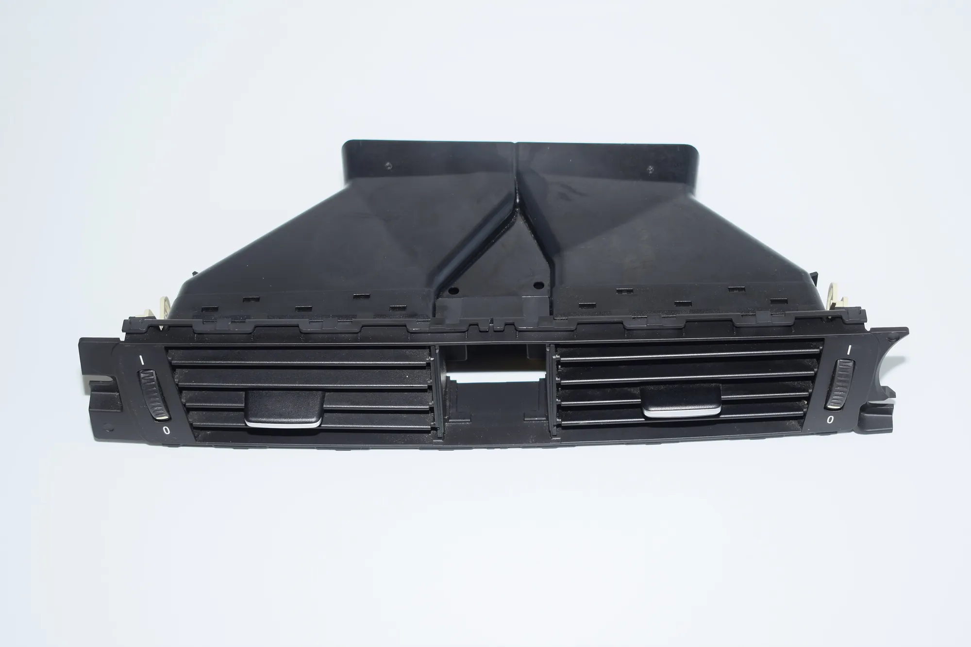 Dashboard Air Vents – OEM 9130464 · BMW 3 (E90) 316 d 2009