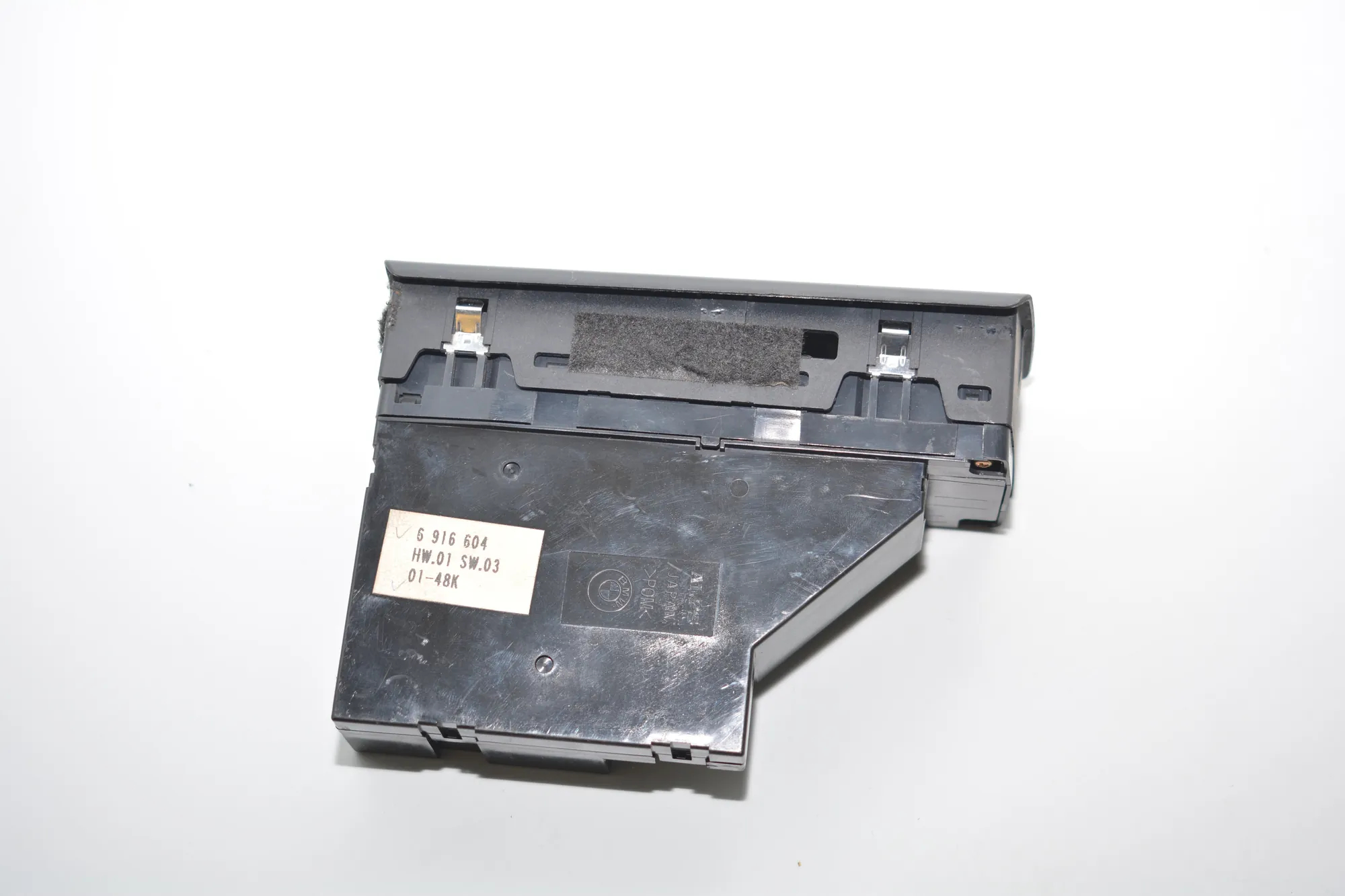 Front Left Door Window Switch – OEM 6916604 · BMW X5 (E53) 4.6 is 2002 – 4