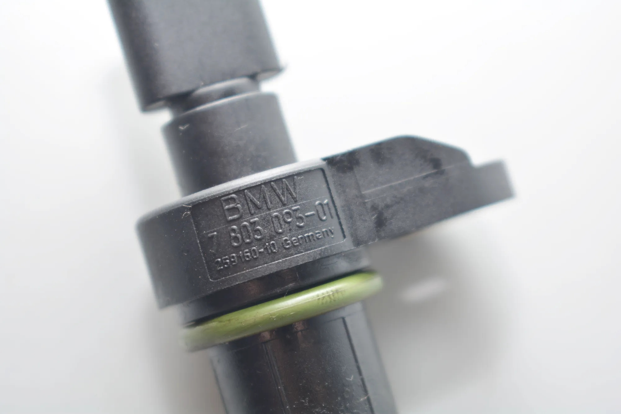 Camshaft Position Sensor – OEM 7803093 · BMW 3 (E90) 318 d 2010 – 4