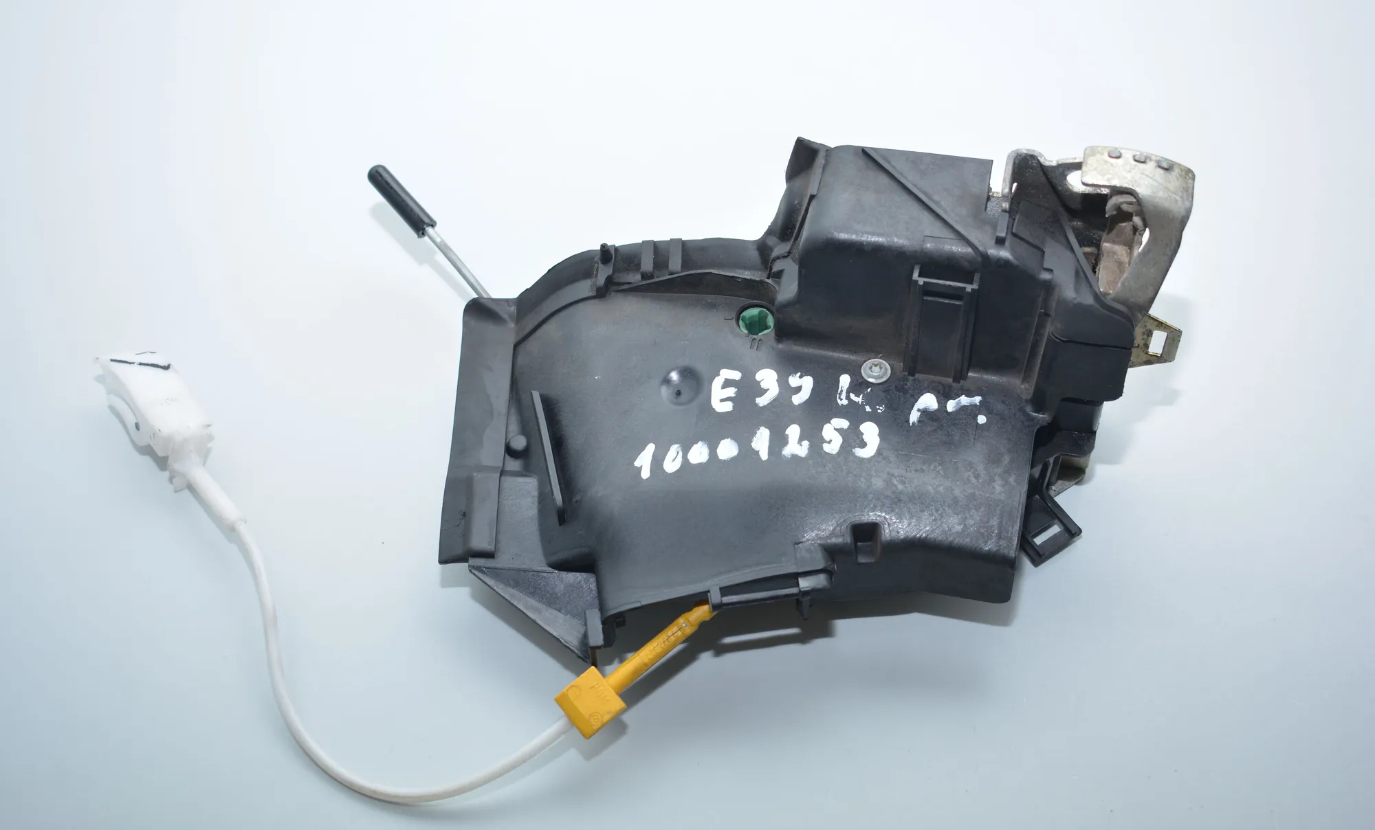 Front Left Door Lock – OEM 8235113 · BMW 5 Touring (E39) 525 d 2003 – 2