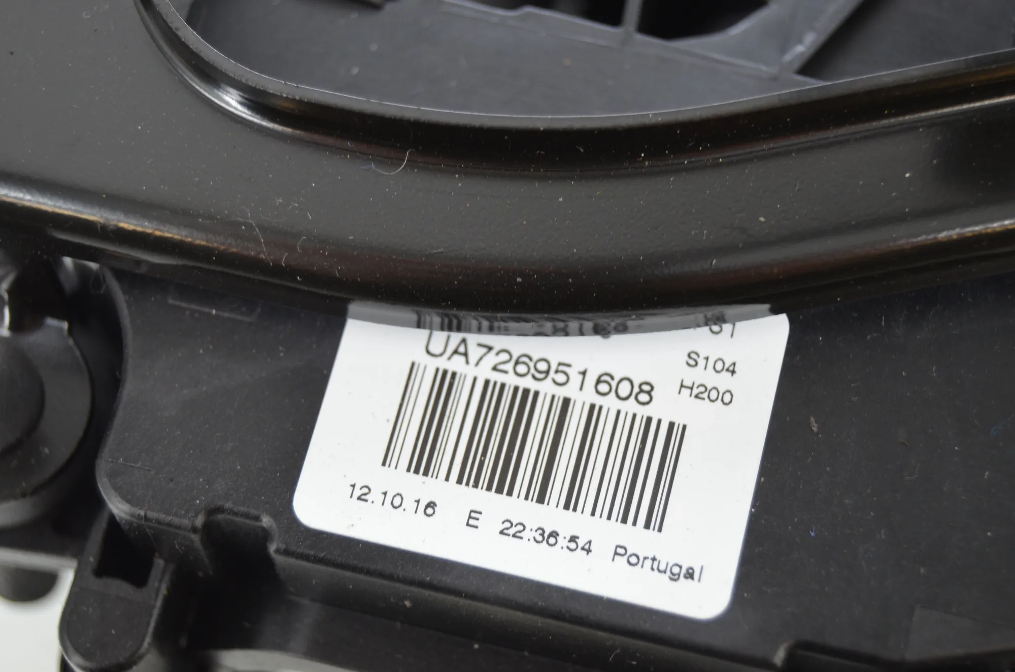 Electric Tailgate Opening Kit – OEM 7481616 · BMW 4 Gran Coupe (F36) 430 d 2016 – 8