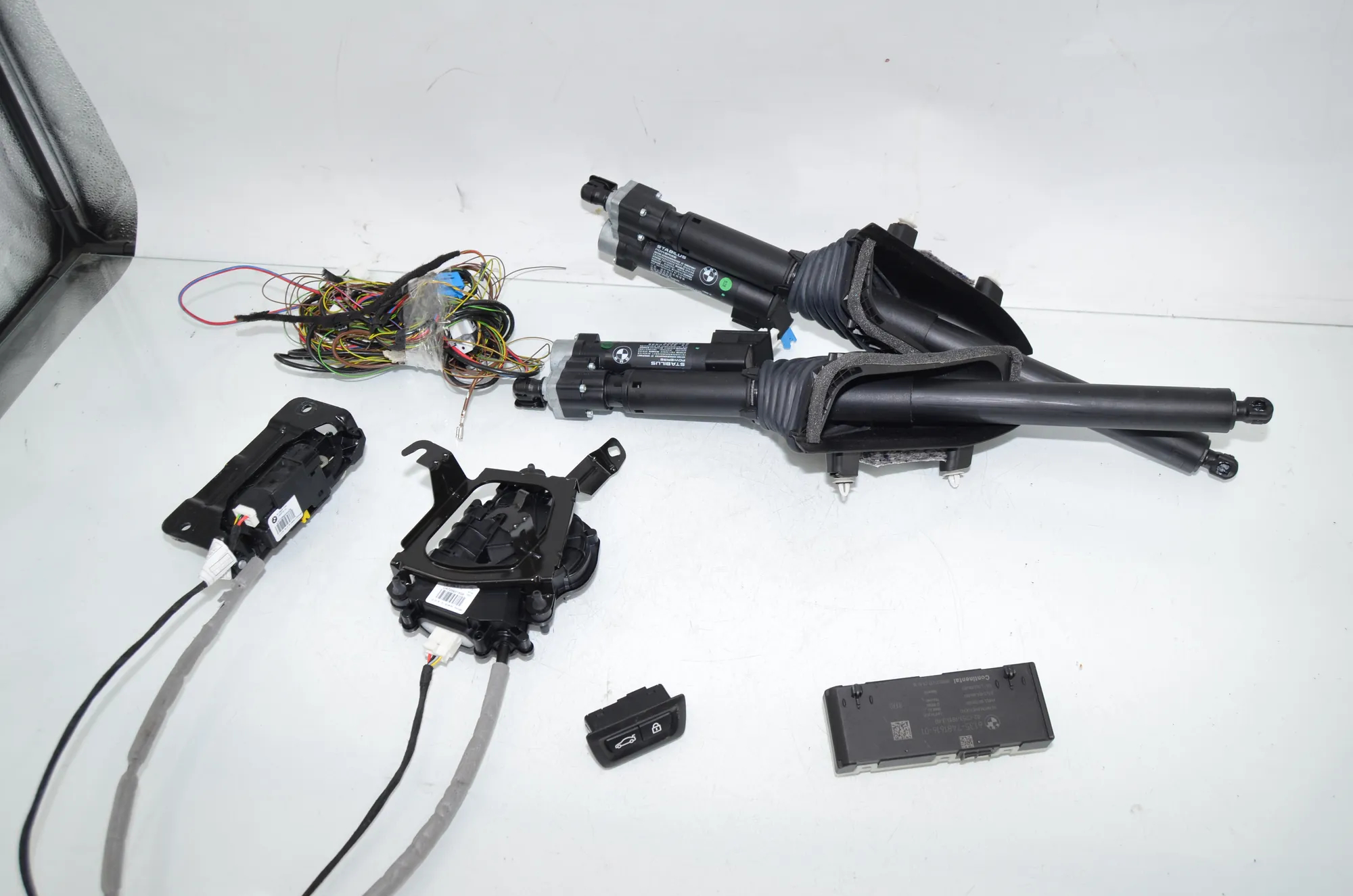 Electric Tailgate Opening Kit – OEM 7481616 · BMW 4 Gran Coupe (F36) 430 d 2016 – 5