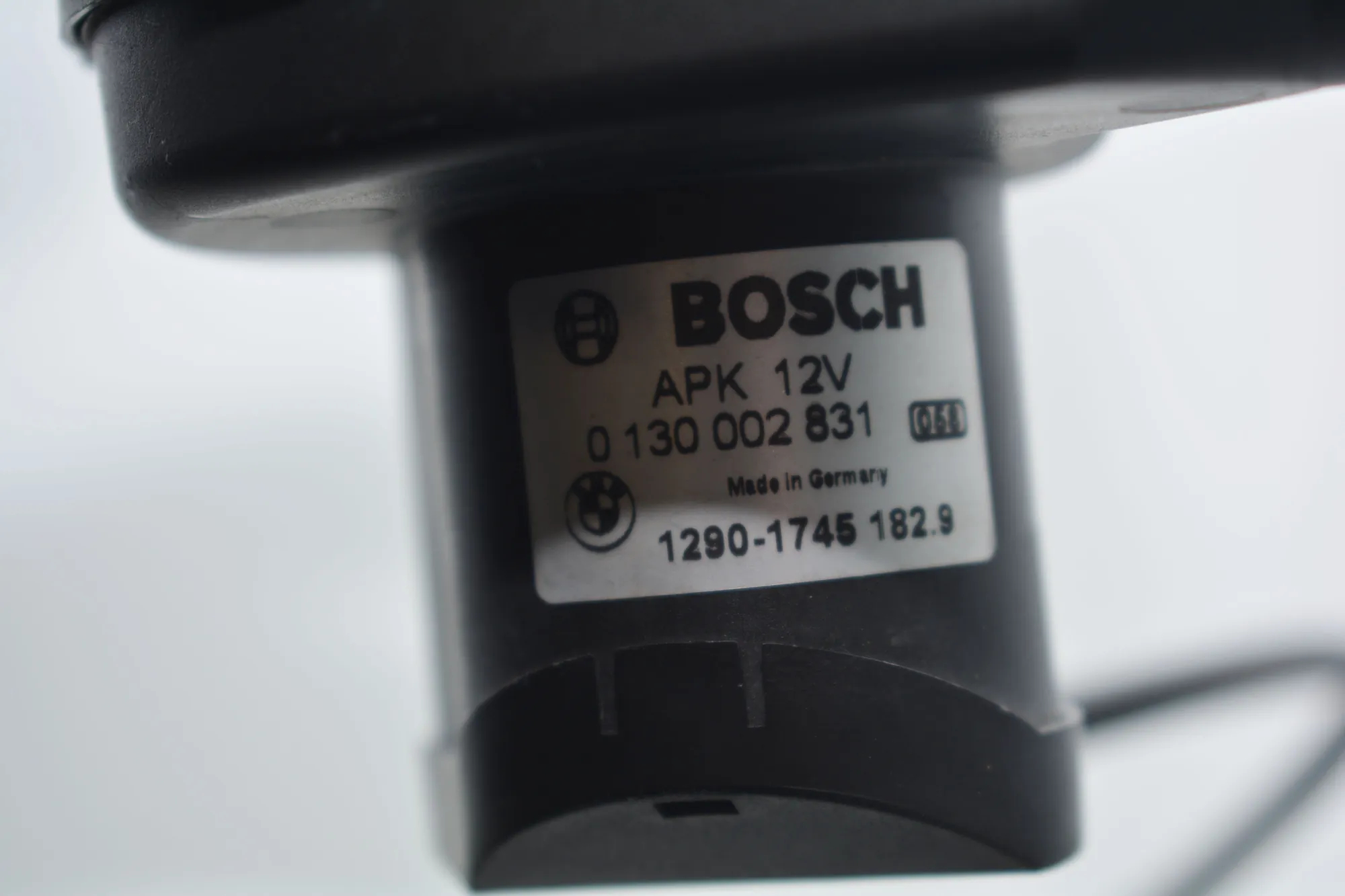 Other Control Units – OEM 0130002831 · BMW 5 Touring (E39) 525 d 2003 – 4