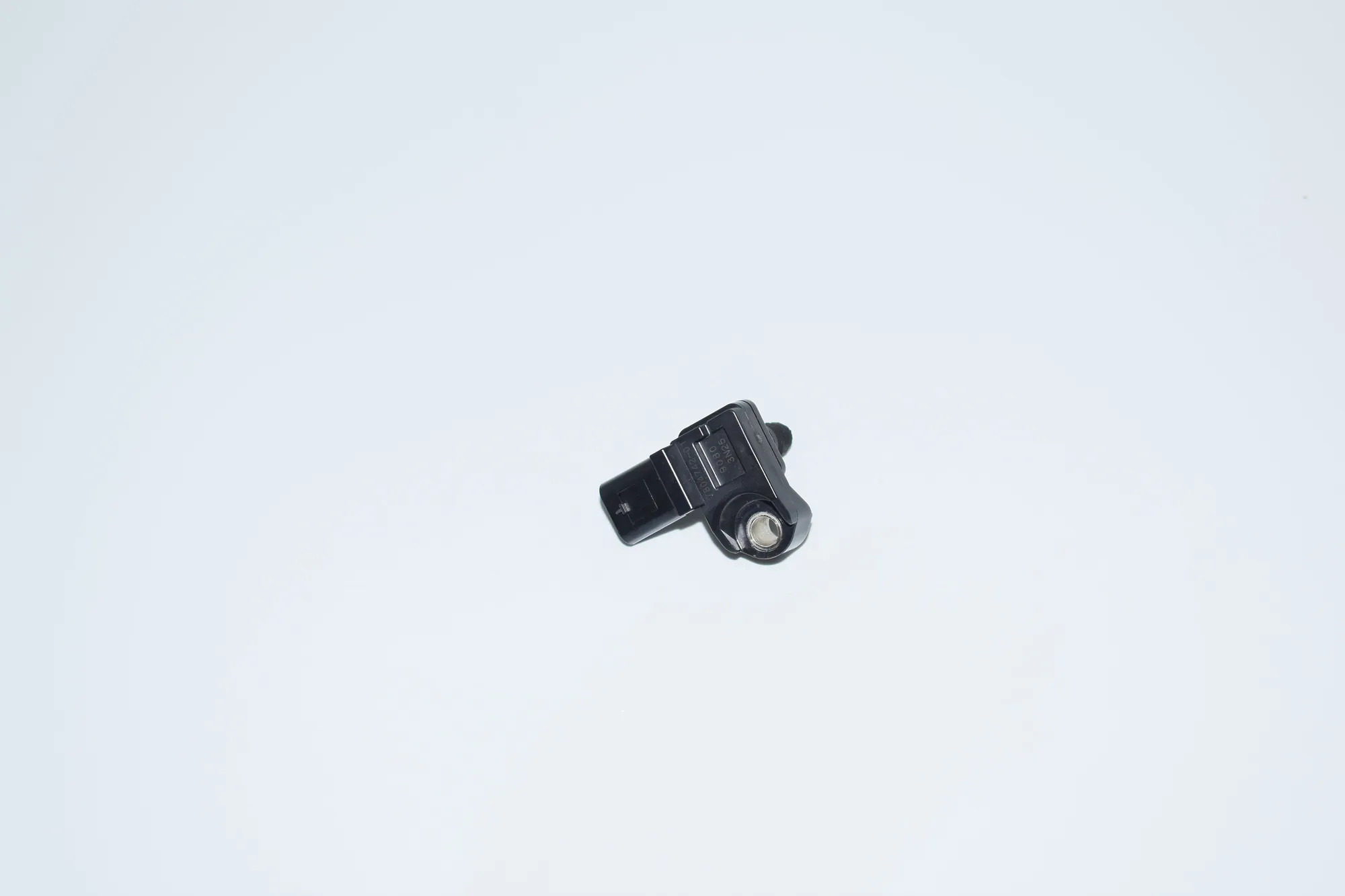 Intake Manifold Pressure Sensor – OEM 7804742 · BMW 3 (E90) 330 d 2011 – 3