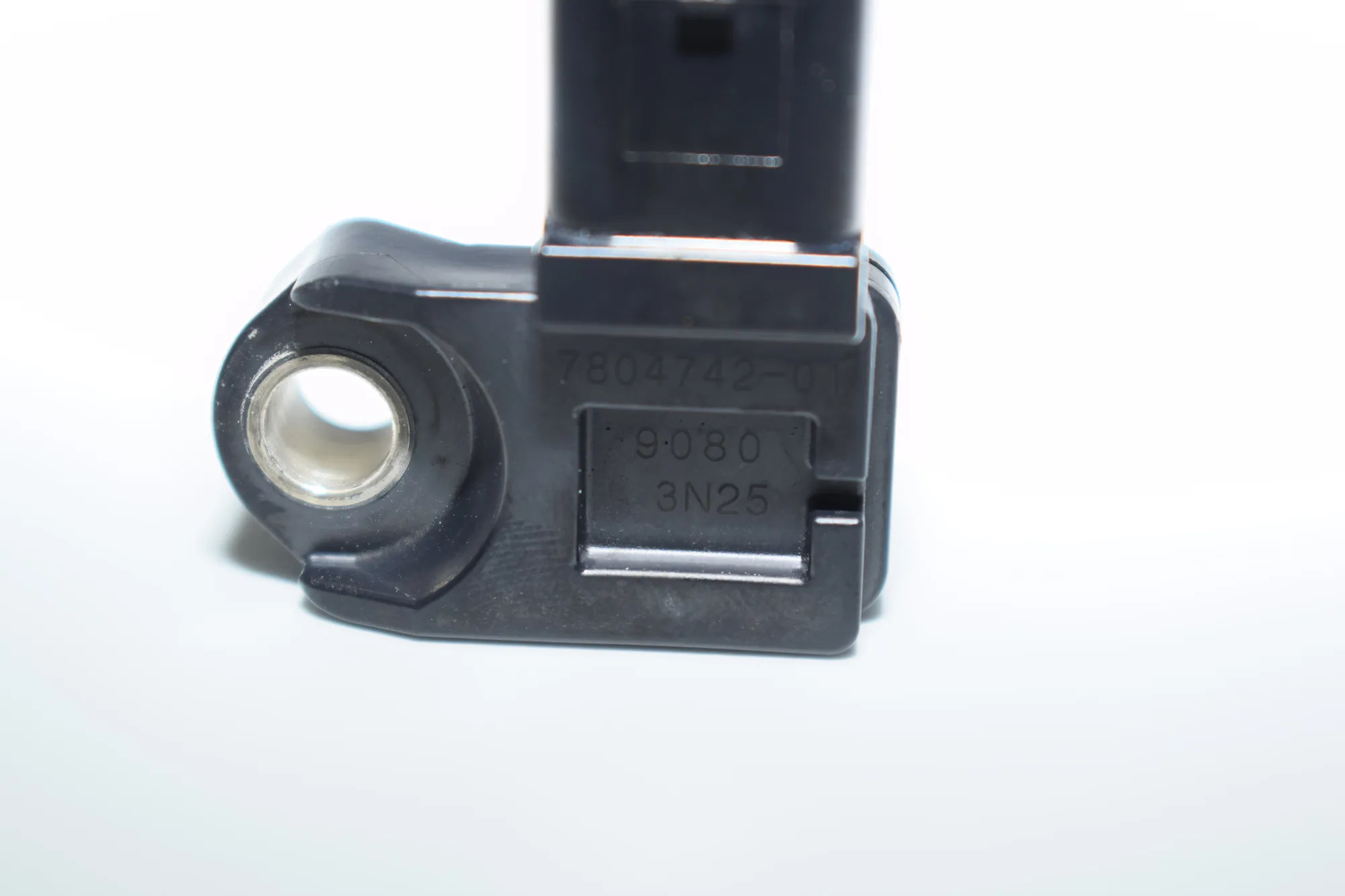 Intake Manifold Pressure Sensor – OEM 7804742 · BMW 3 (E90) 330 d 2011 – 4