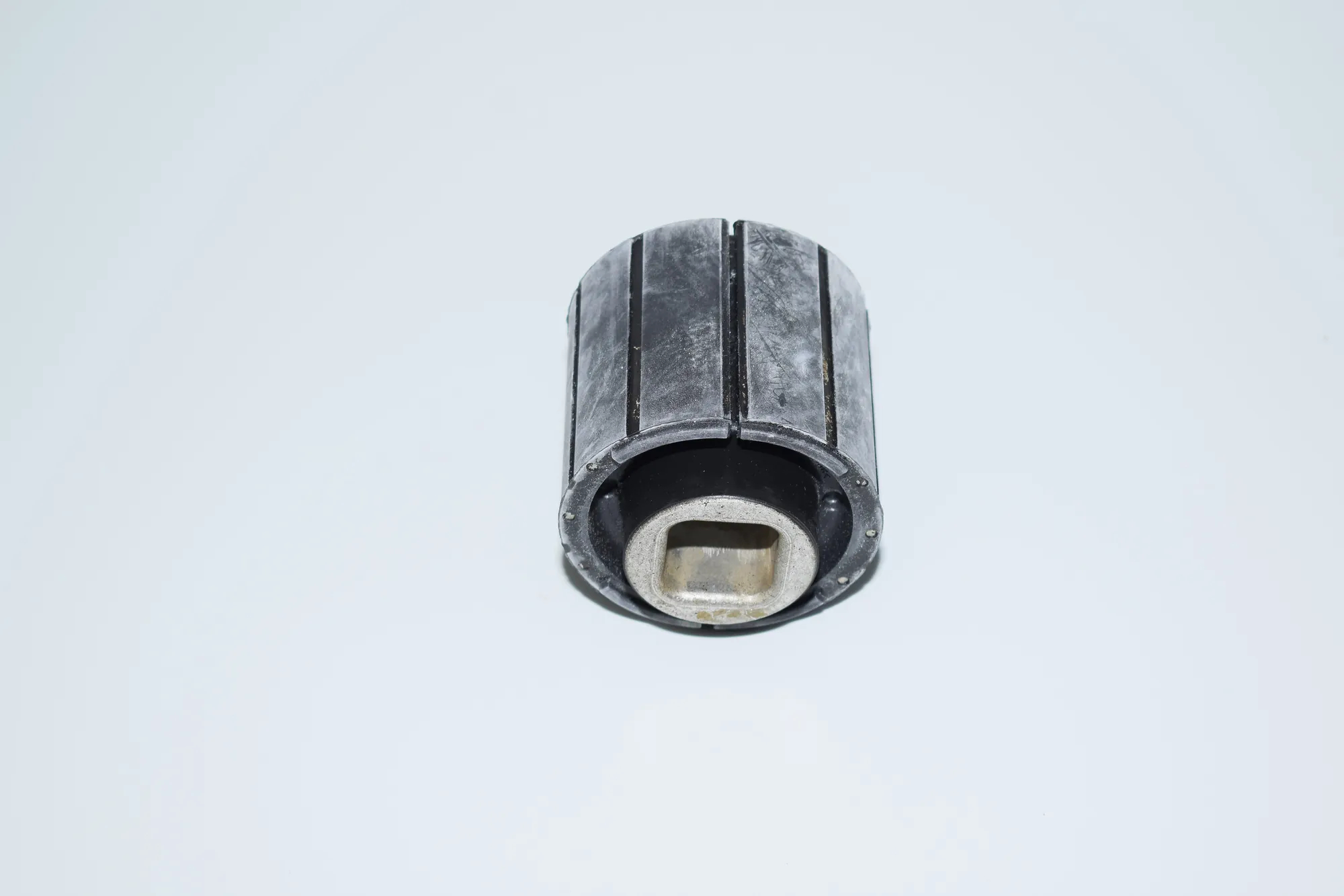Other Body Parts – OEM 2282727 · BMW 5 (E60) BMW 5 (E60) M5 2007 – 2