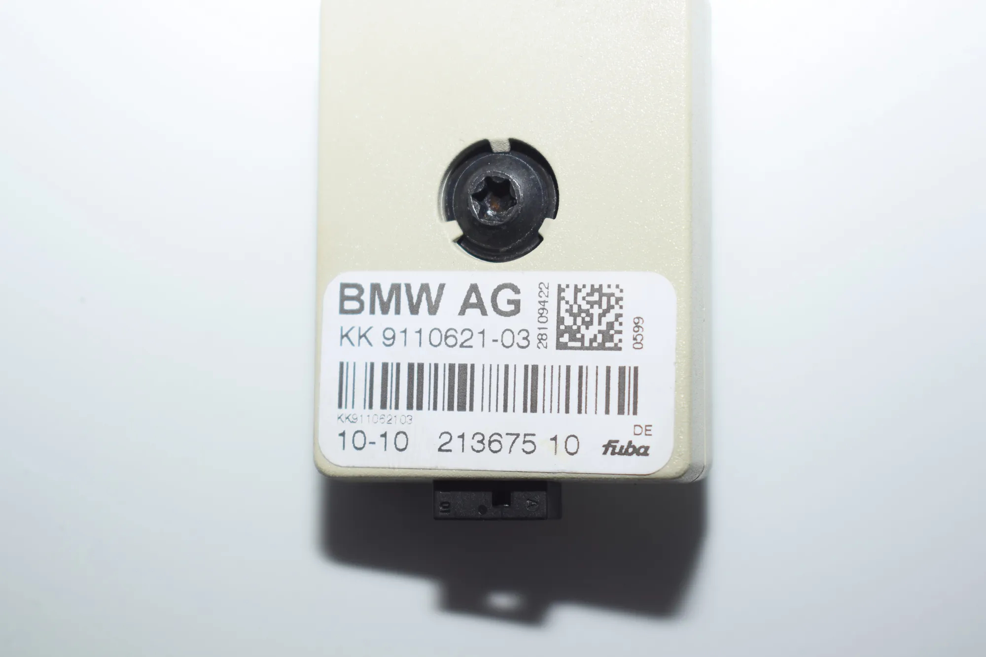 Antenna – OEM 9110621 · BMW 3 (E90) 318 d 2010 – 4