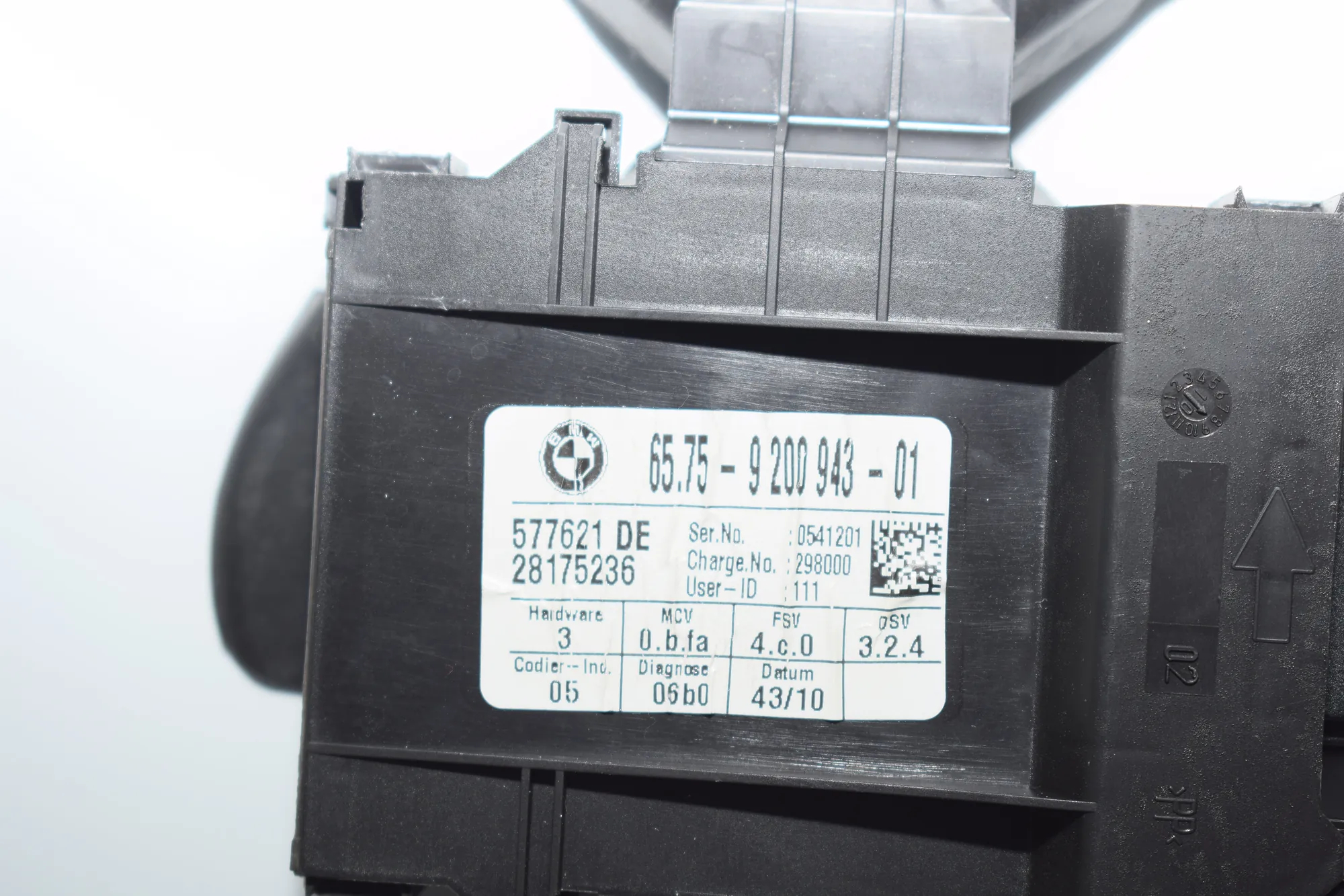 Other Control Units – OEM 9200943 · BMW 3 (E90) 318 d 2010 – 4