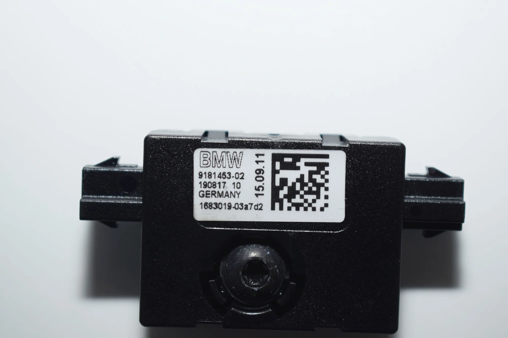 Antenna Amplifier – OEM 9181453 · BMW 1 (F20) 118 d 2011 – 3