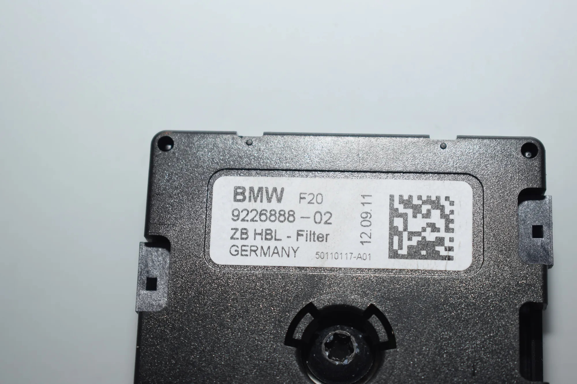 Antenna Amplifier – OEM 9226888 · BMW 1 (F20) 118 d 2011 – 3