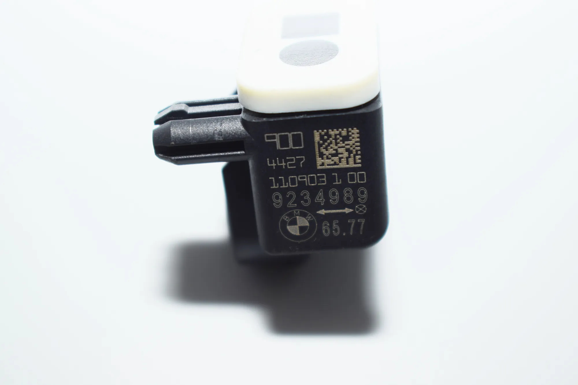 Front Left Impact Sensor – OEM 9234989 · BMW 1 (F20) 118 d 2011 – 4