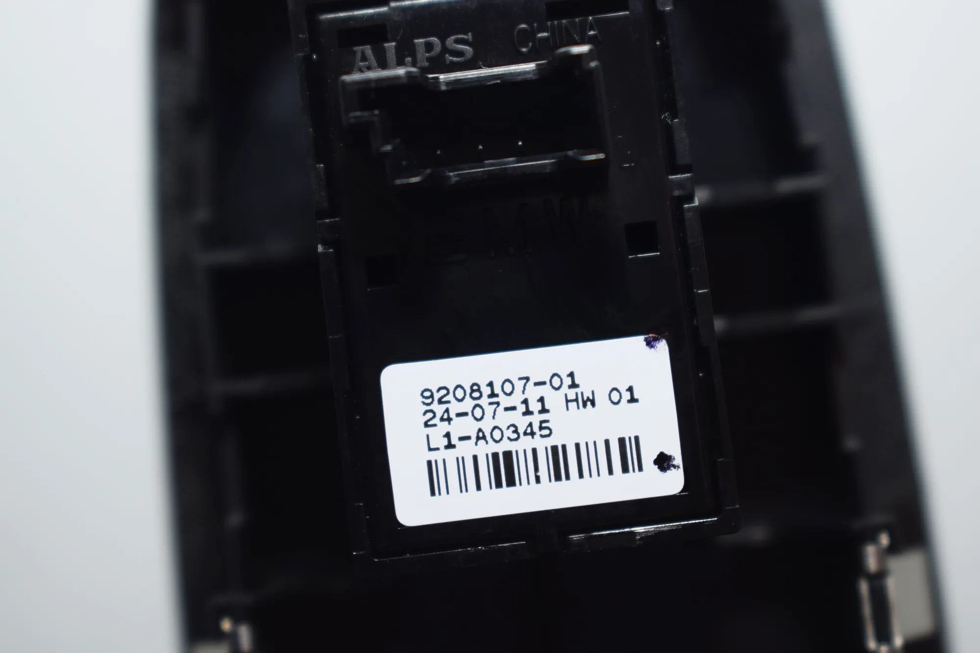Front Left Door Window Switch – OEM 7283835 · BMW 1 (F20) 118 d 2011 – 5