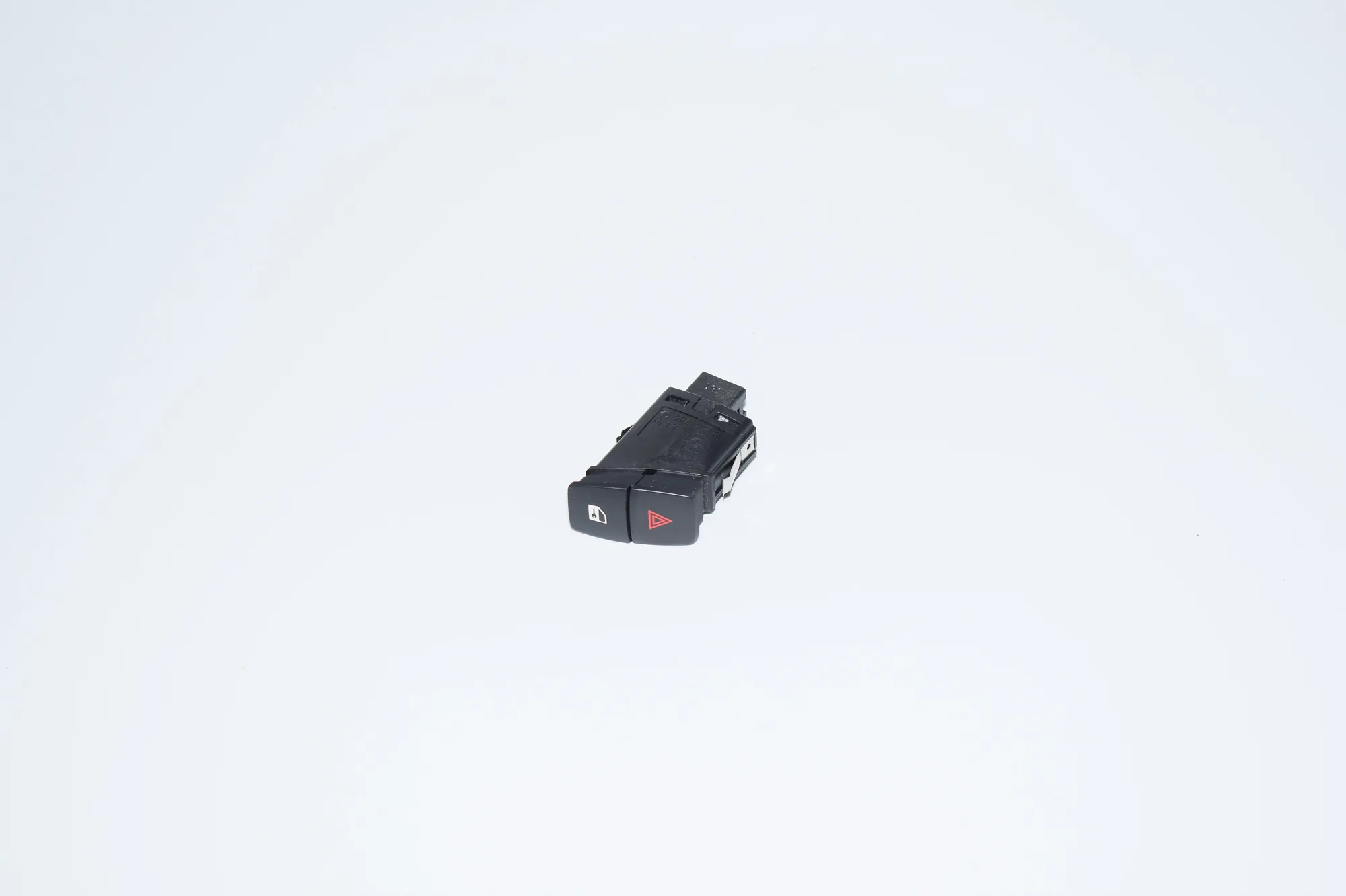 Hazard Button – OEM 9231786 · BMW 1 (F20) 118 d 2011