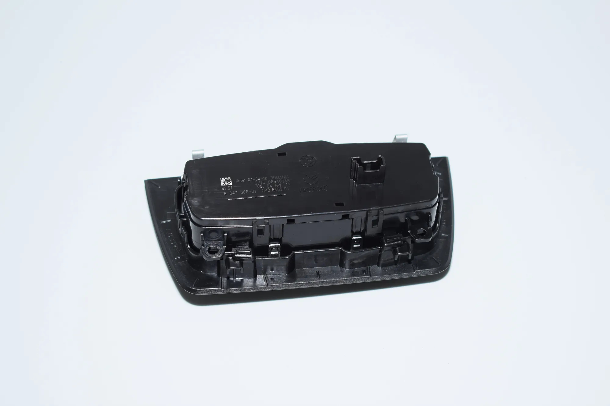 Headlight Switch Control Unit – OEM 6847506 · BMW 3 (F30, F80) BMW 3 (F30, F80) 2015 – 3