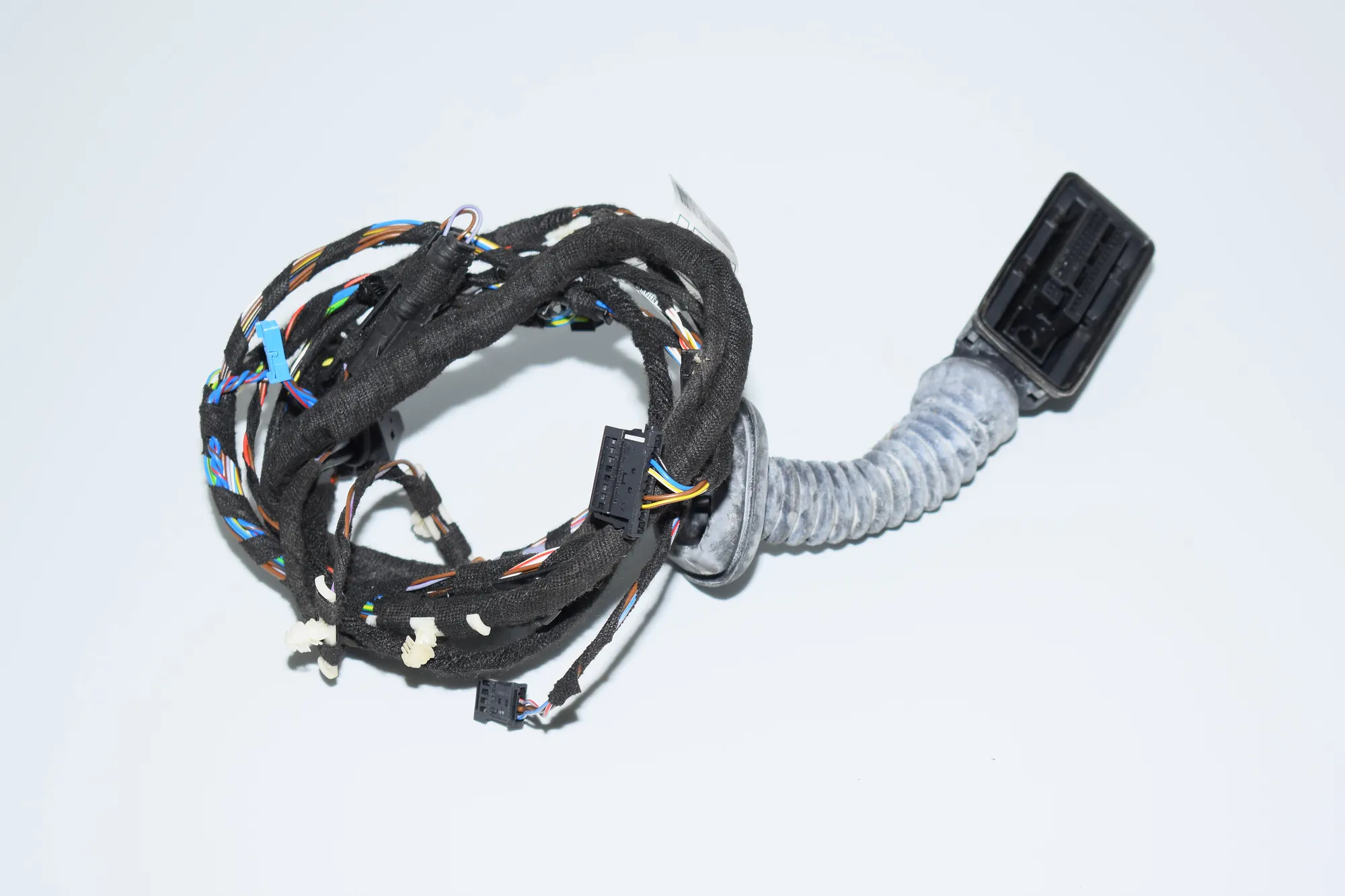 Front Left Door Wiring – OEM 9251721 · BMW 1 (F20) 118 d 2011 – 2
