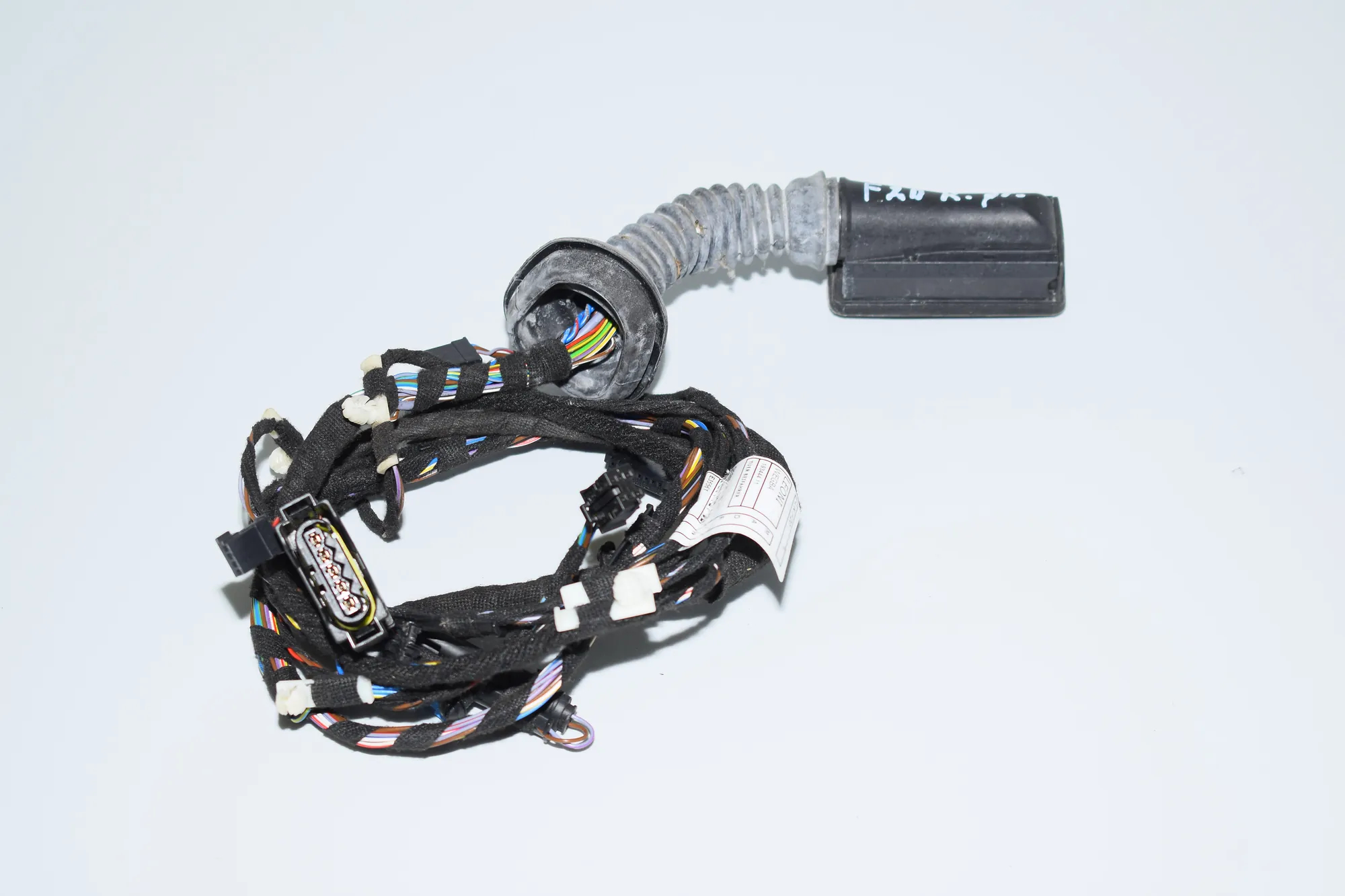 Front Left Door Wiring – OEM 9251721 · BMW 1 (F20) 118 d 2011