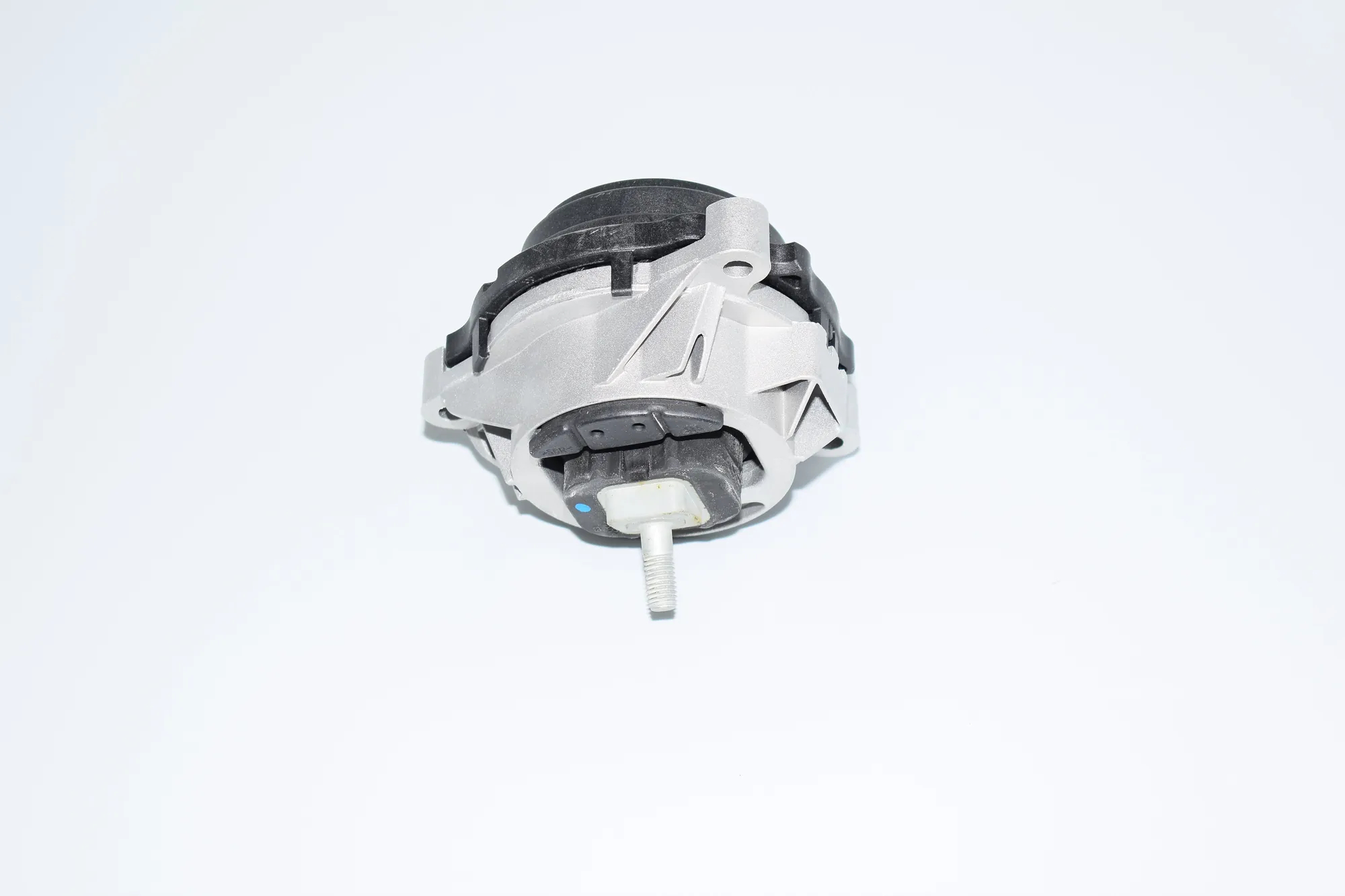 Right Side Engine Mount – OEM 6856184 · BMW 3 (F30, F80) BMW 3 (F30, F80) 2015 – 4
