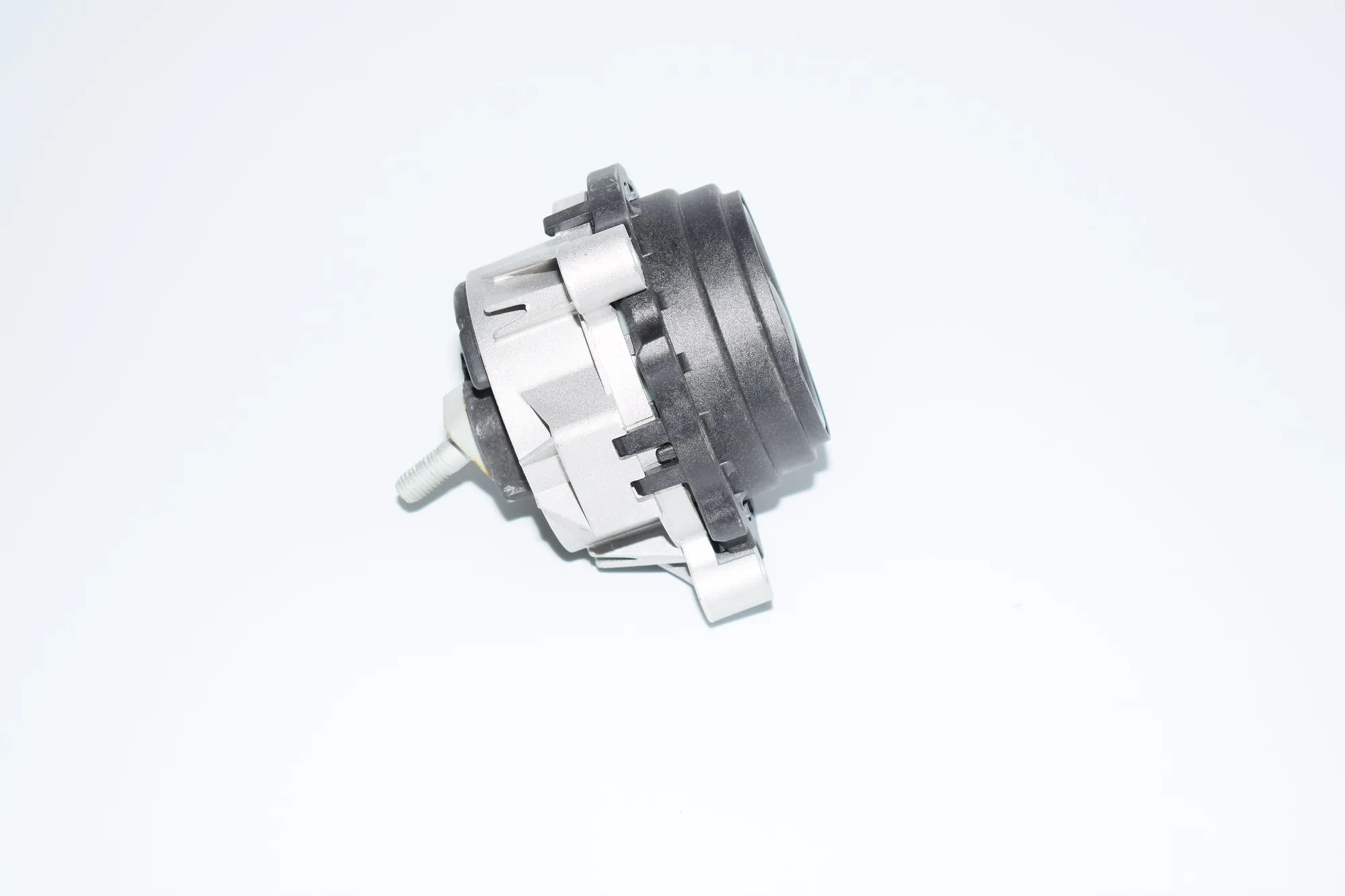 Right Side Engine Mount – OEM 6856184 · BMW 3 (F30, F80) BMW 3 (F30, F80) 2015 – 2