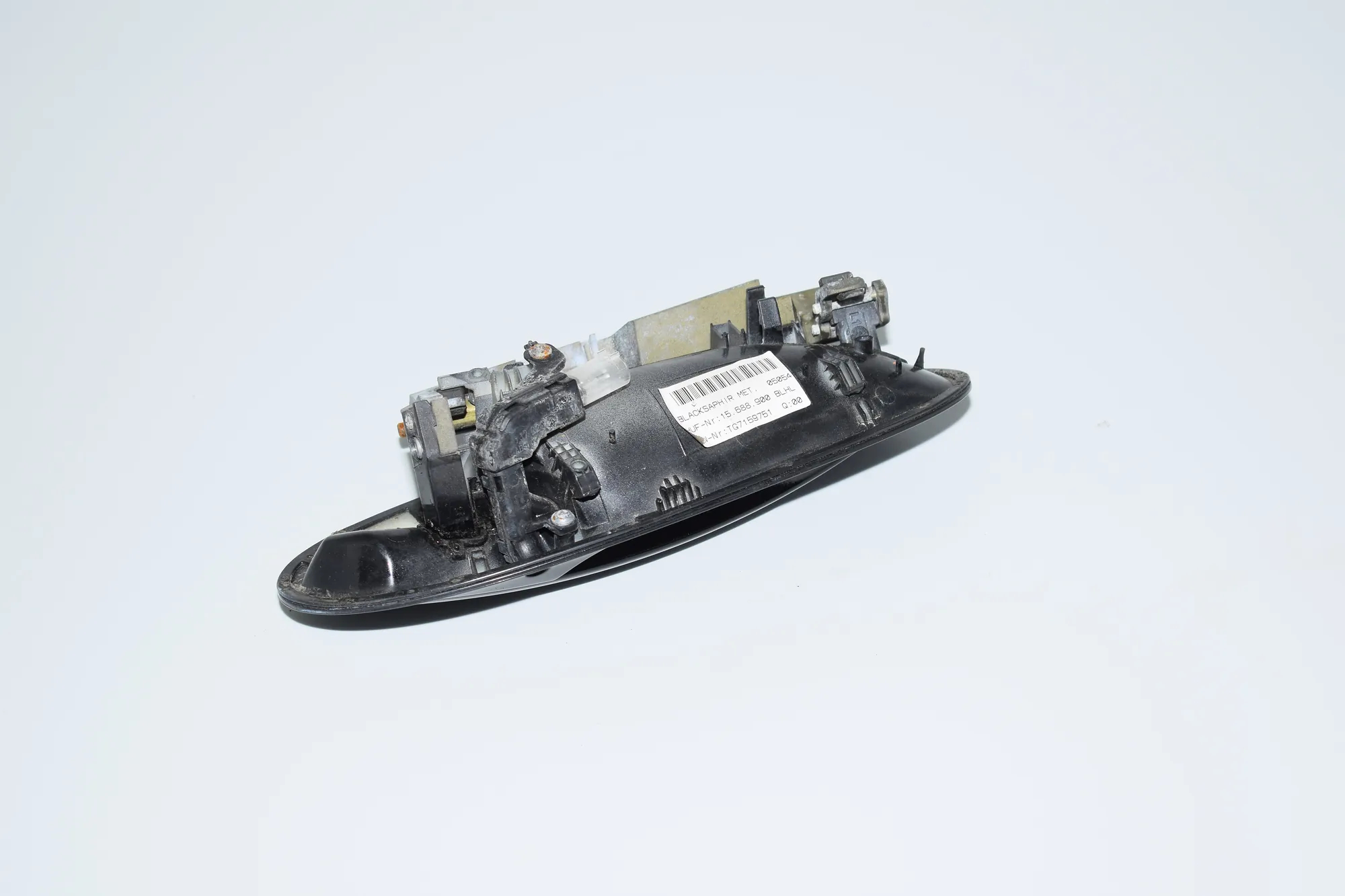 Front Left Door Exterior Handle – OEM 7159751 · BMW 7 (E65, E66, E67) 730 Ld 2005 – 2