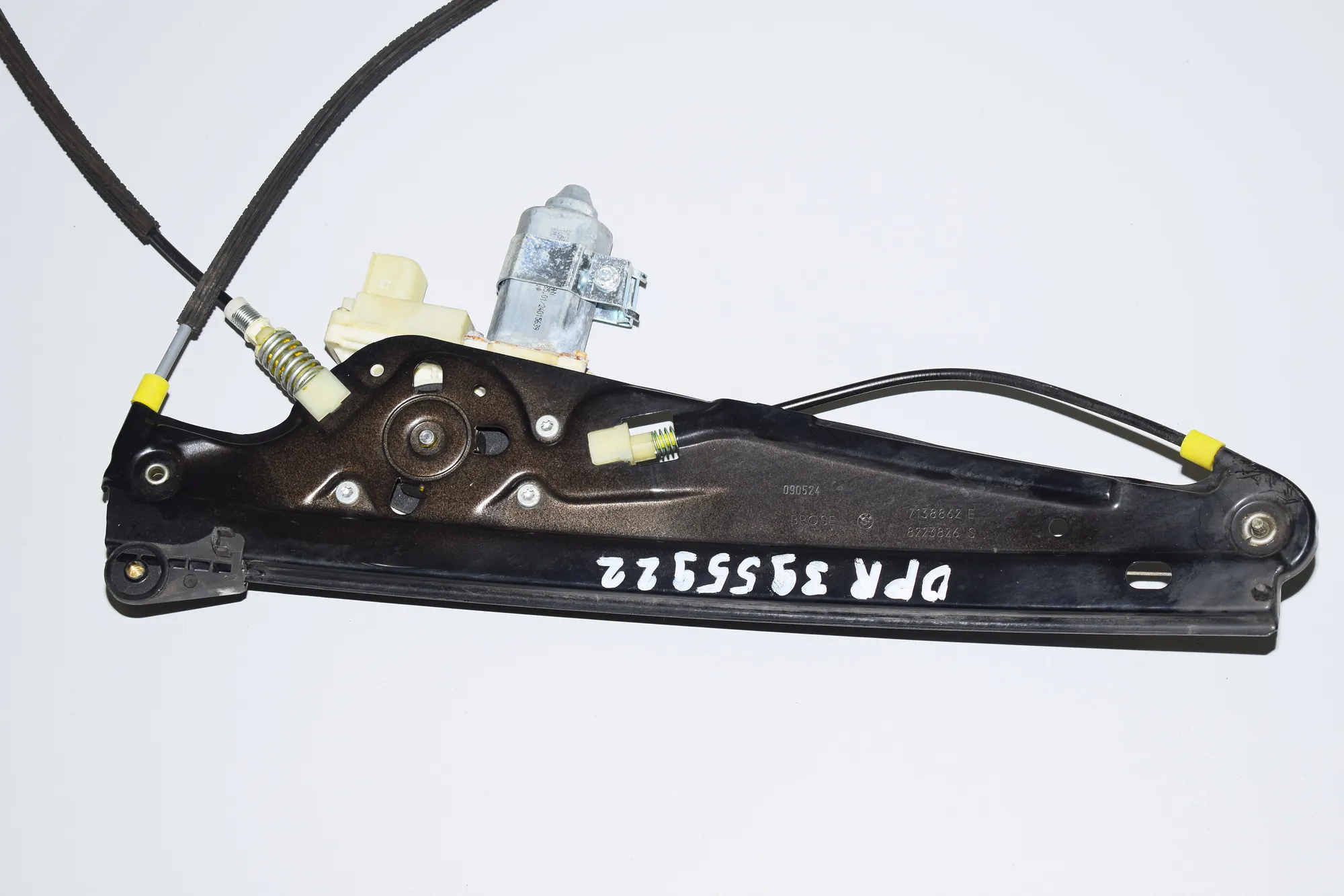 Front Right Door Window Regulator – OEM 8223826 · BMW 7 (E65, E66, E67) 730 Ld 2005 – 3