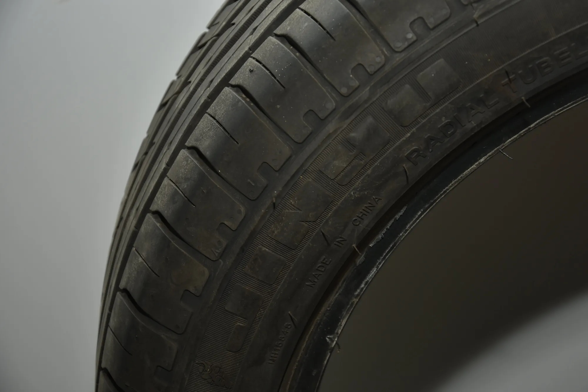 Tire · BMW 5 (E39) BMW 5 (E39) 530 d 1999 – 3
