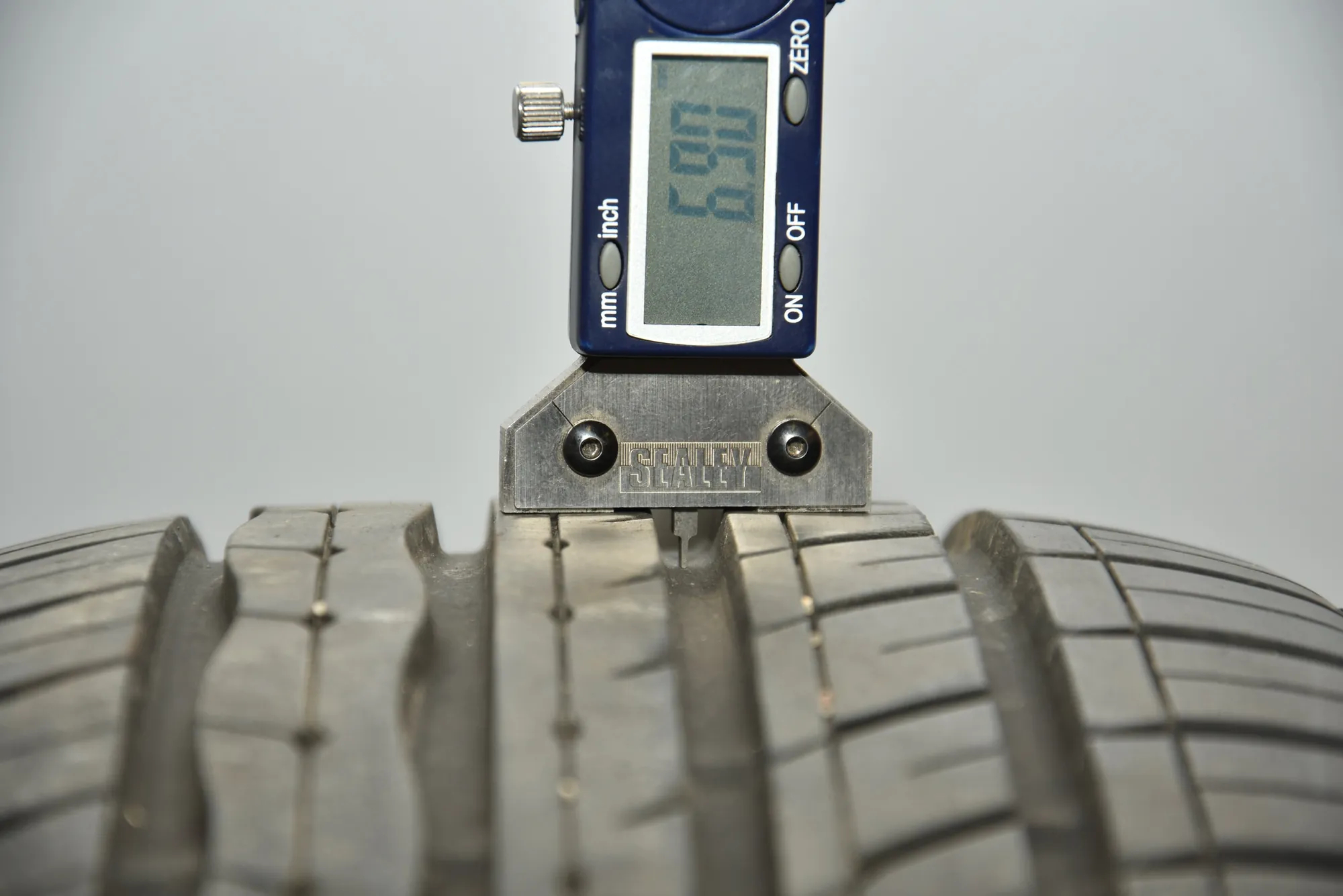 Tire · BMW 5 (E39) BMW 5 (E39) 530 d 1999 – 2