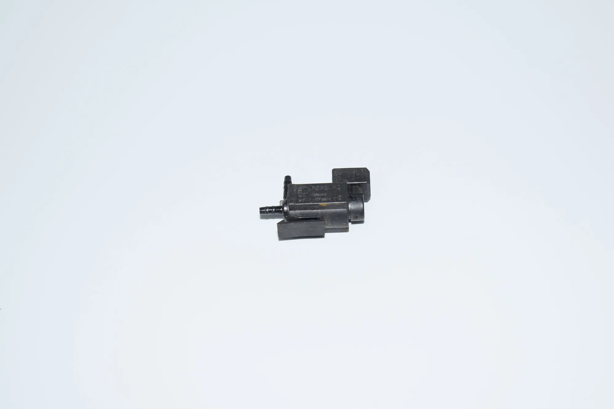 Solenoid Valve – OEM 1742712 · BMW 7 (E65, E66, E67) 730 Ld 2005