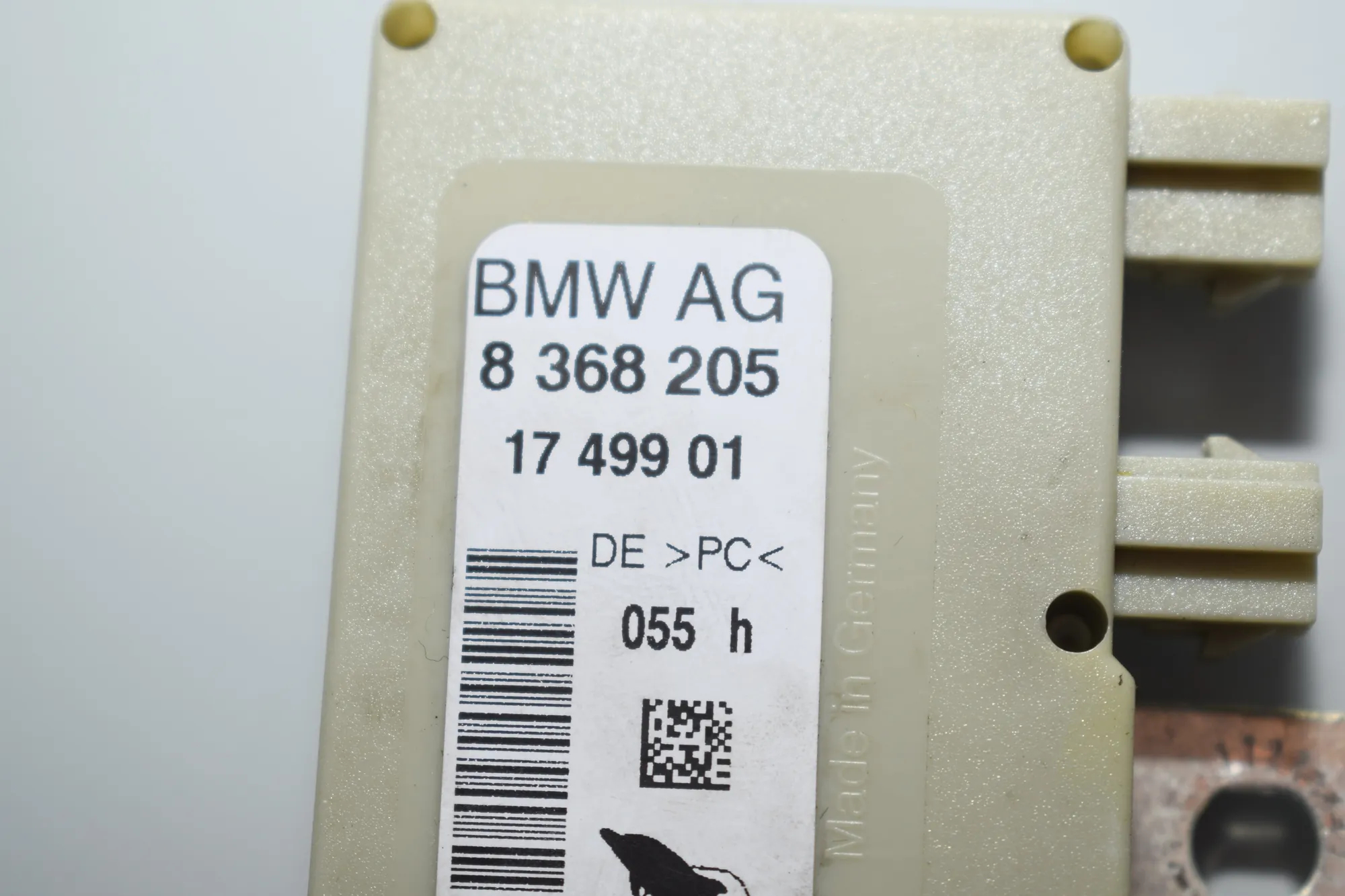 Antenna Amplifier – OEM 8368205 · BMW 7 (E65, E66, E67) 730 Ld 2005 – 4