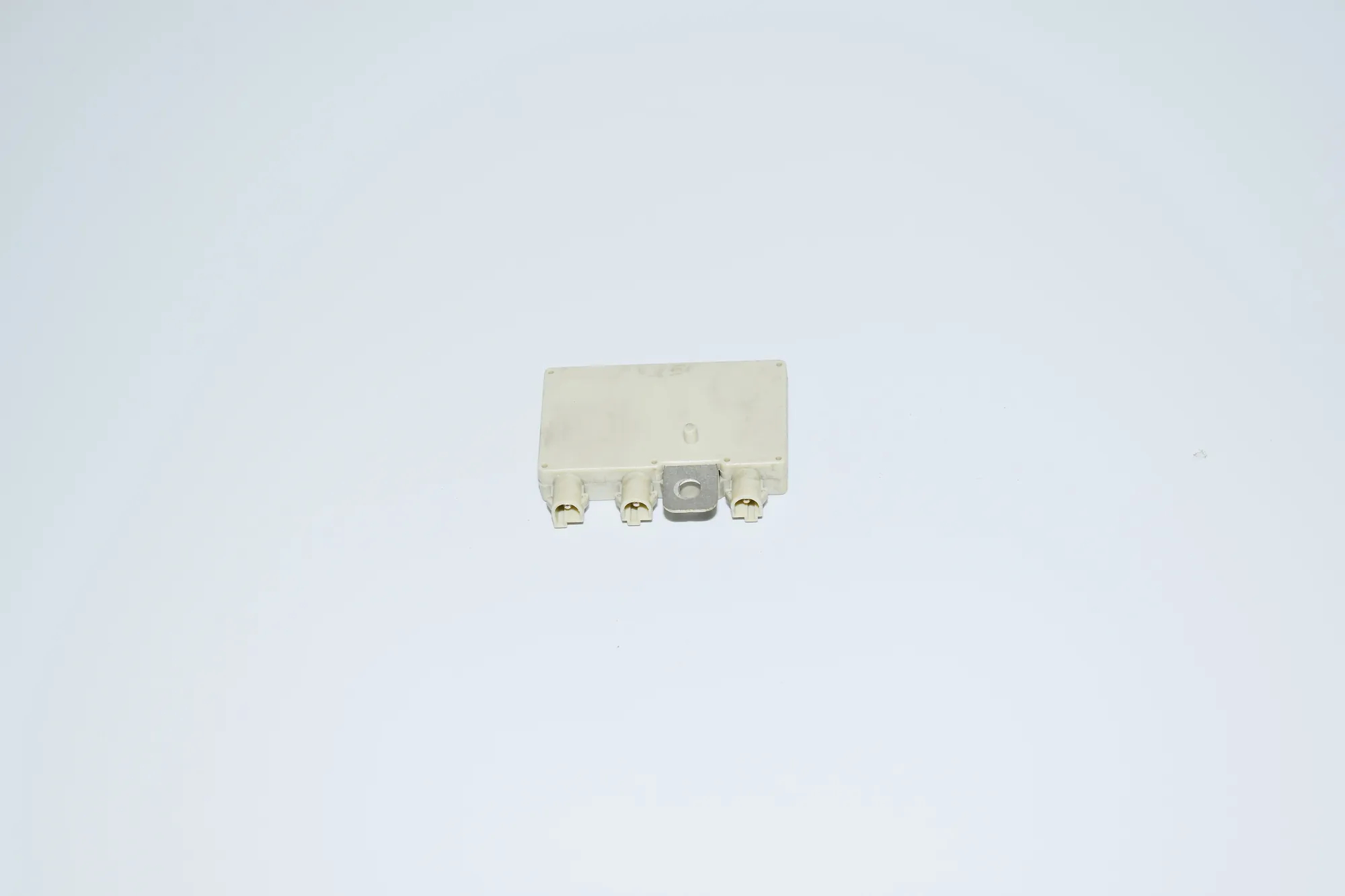 Antenna Amplifier – OEM 8368205 · BMW 7 (E65, E66, E67) 730 Ld 2005