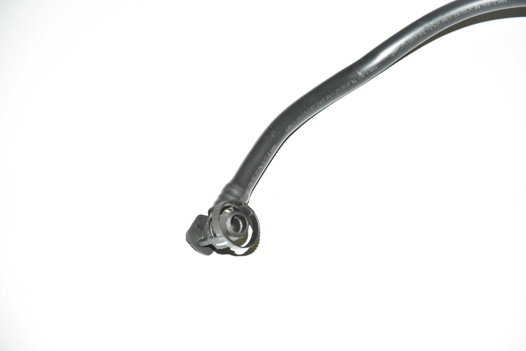 Pipe Hose – OEM 7643104 · BMW 3 (F30, F80) BMW 3 (F30, F80) 340 i 2015 – 3