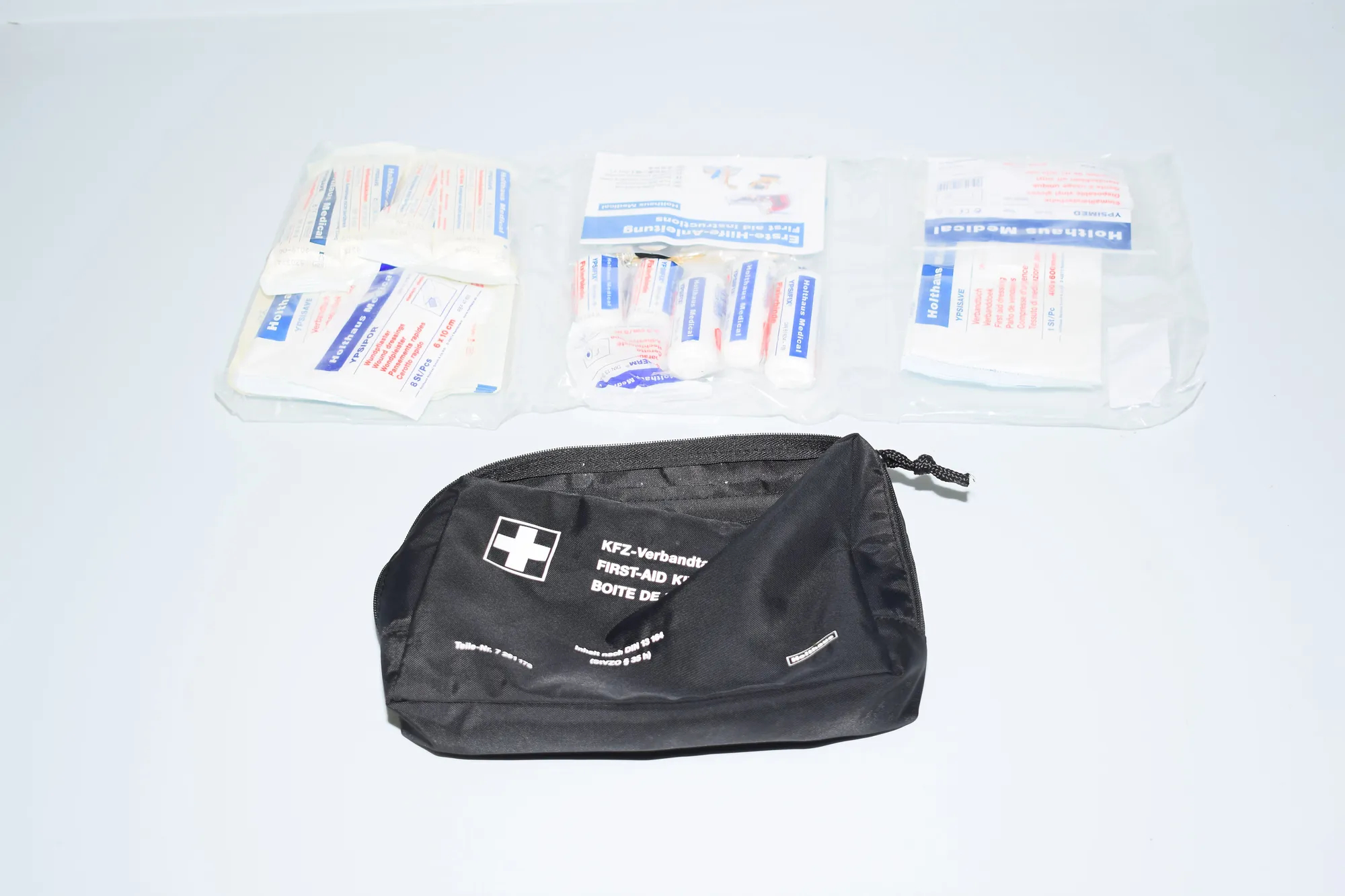 First Aid Kit · BMW 3 (F30, F80) 330 d xDrive 2014 – 4