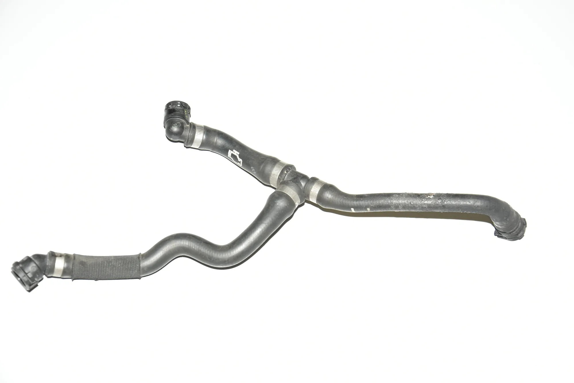 Pipe Hose · BMW 3 (F30, F80) BMW 3 (F30, F80) 340 i 2015