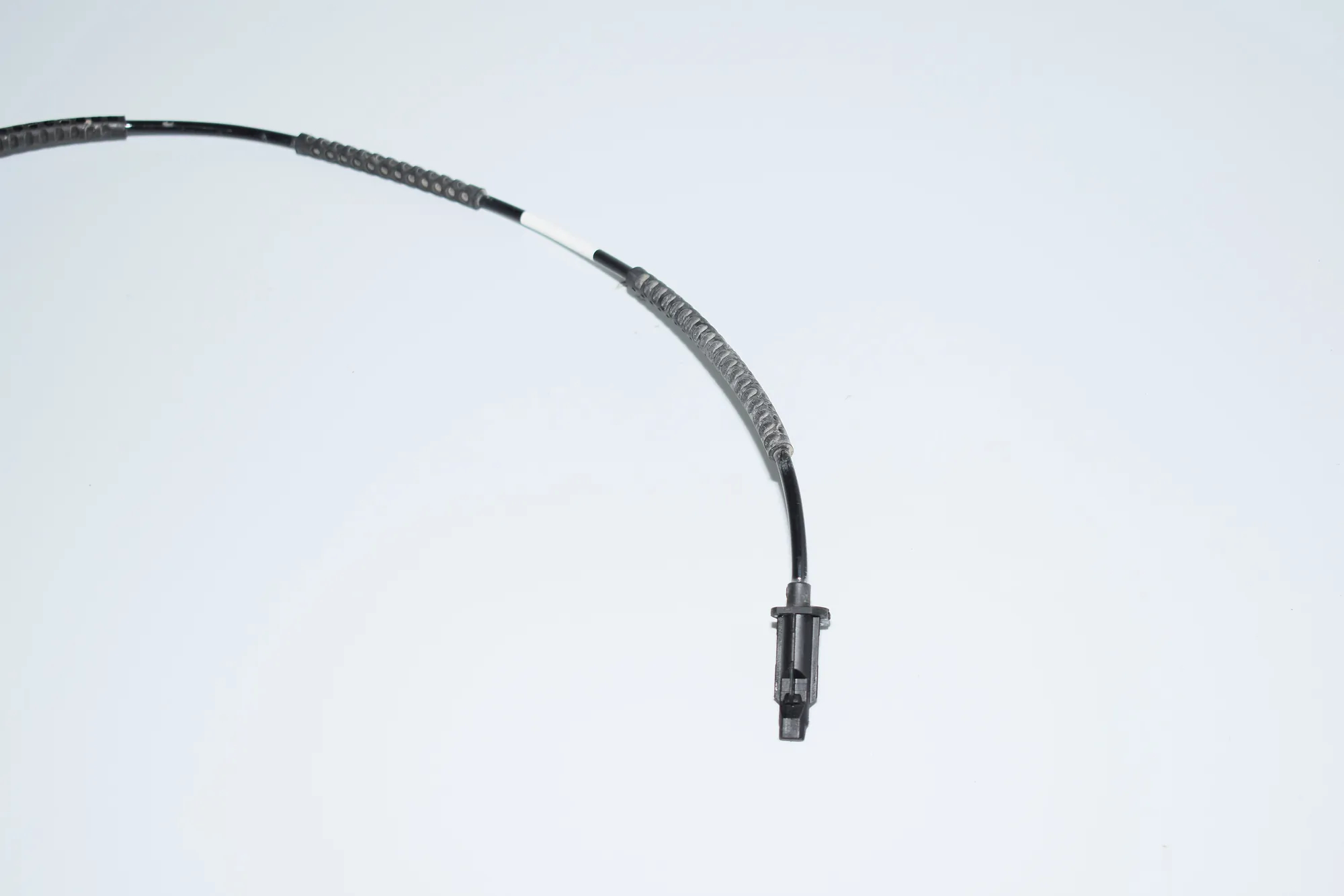 Rear Left ABS Sensor – OEM 6865796 · BMW i3 (I01) BMW i3 (I01) 2019 – 2