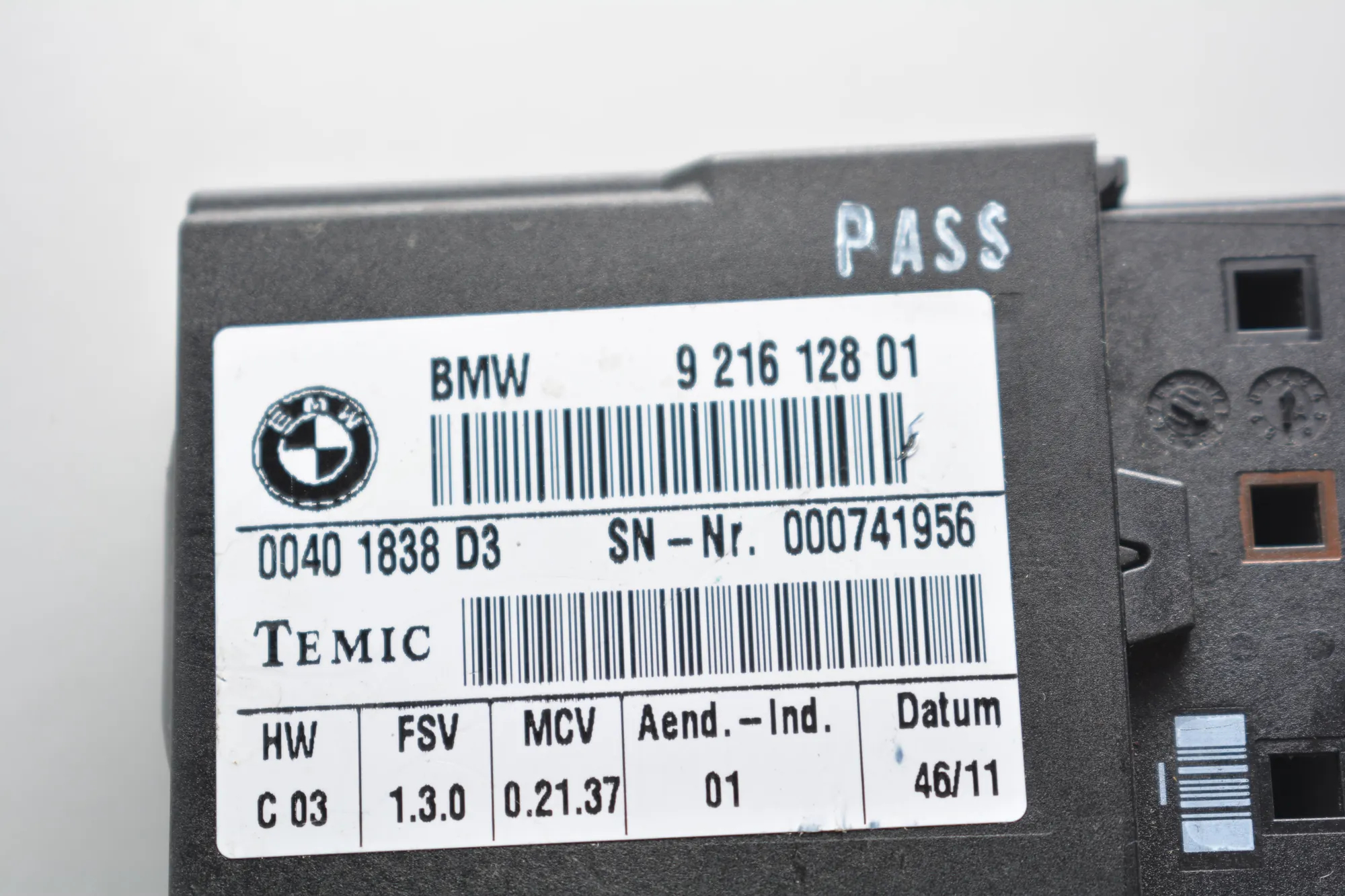Other Control Units – OEM 9216128 · BMW 3 Coupe (E92) BMW 3 Coupe (E92) 316 i 2013 – 4