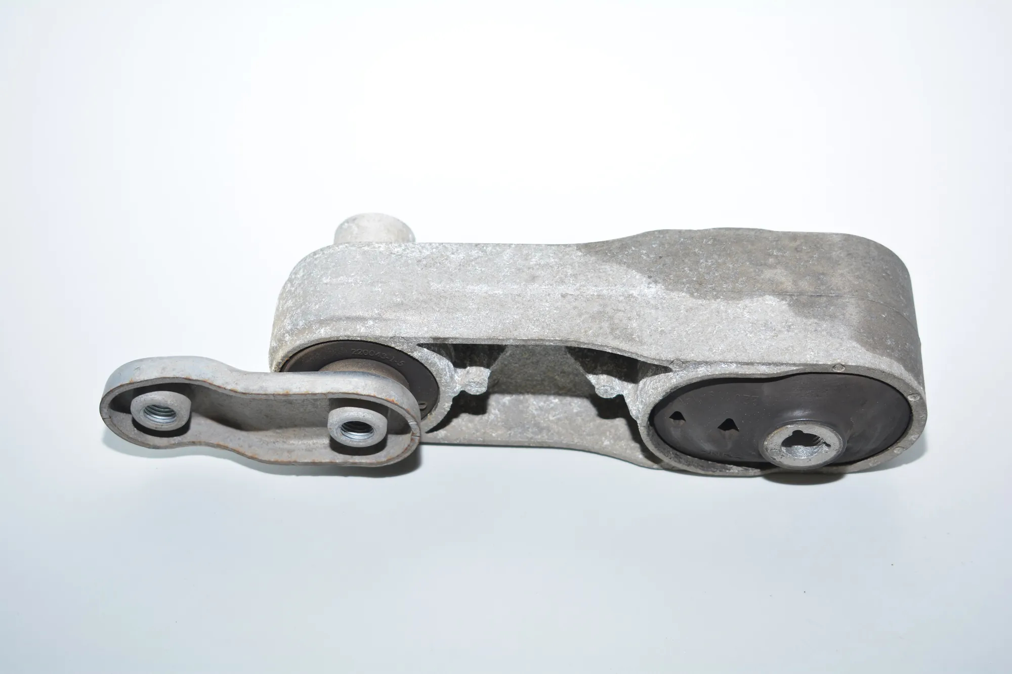 Gearbox Mount – OEM 6793362 · BMW i3 (I01) Hybrid 2016 – 3