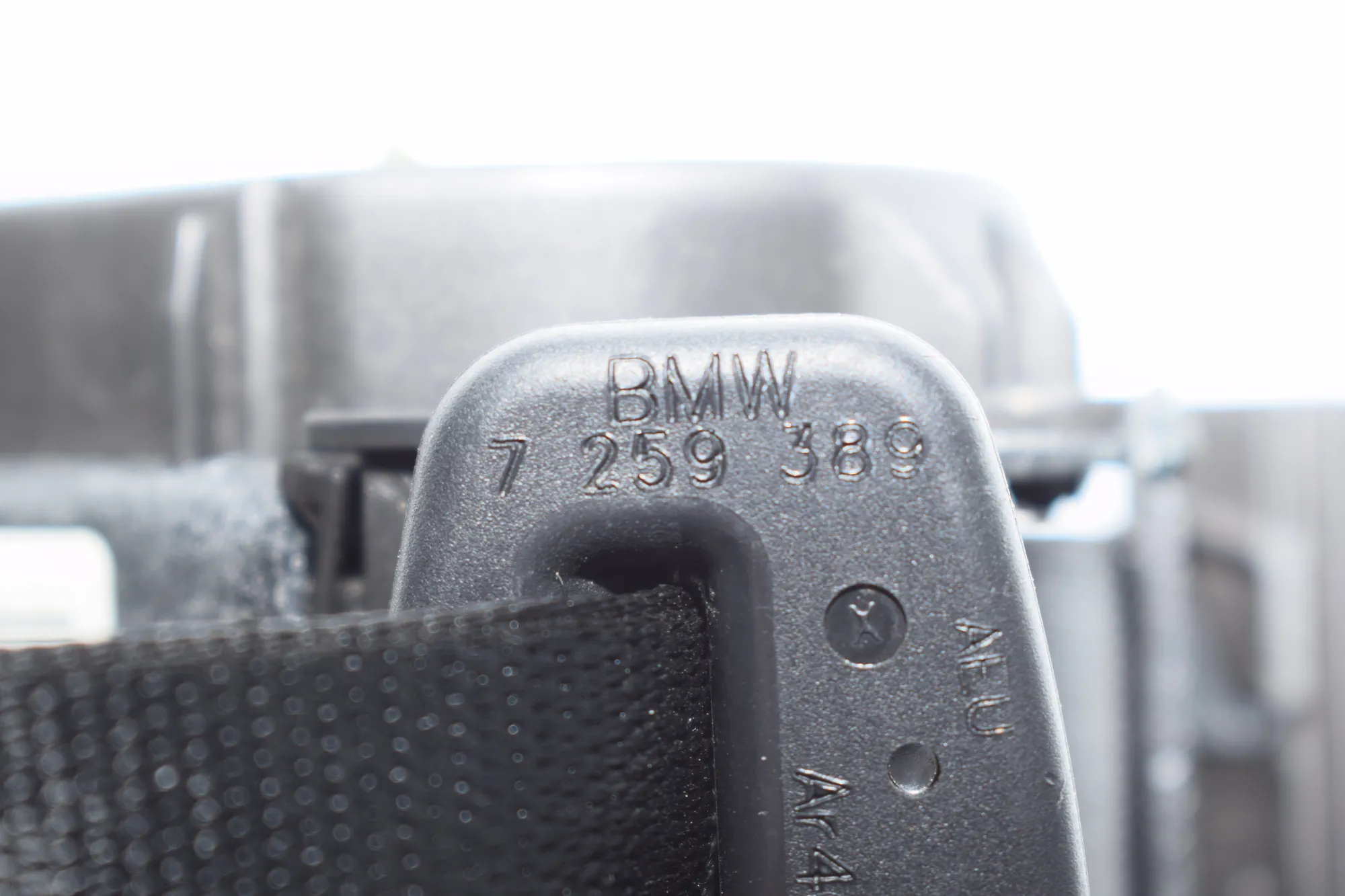 Rear Left Seatbelt – OEM 7259389 · BMW 3 (F30, F80) 330 d xDrive 2014 – 4